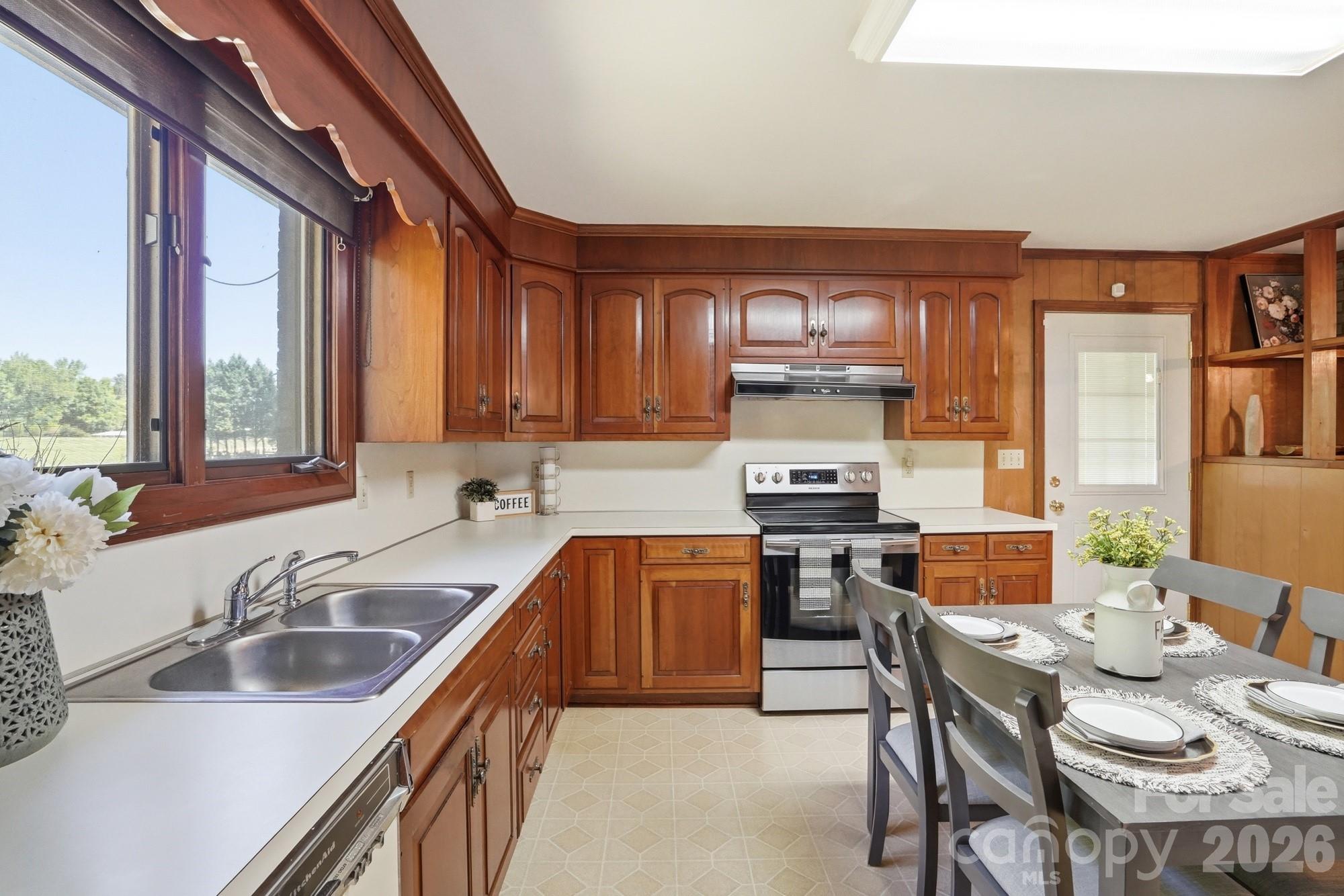 14050 Cabarrus Station Road — Midland