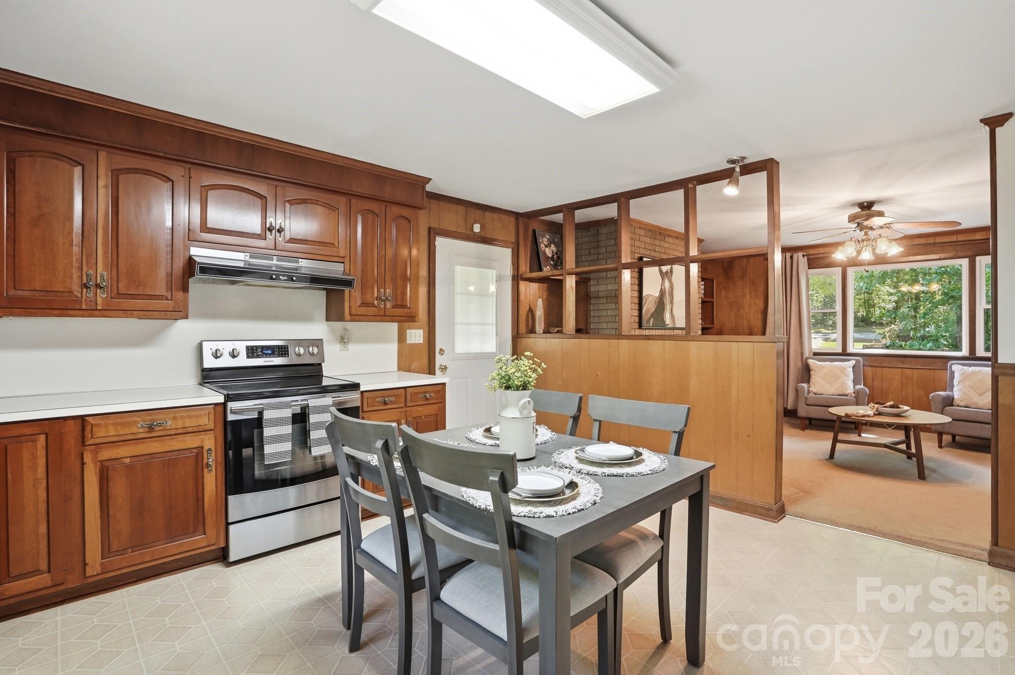 14050 Cabarrus Station Road — Midland