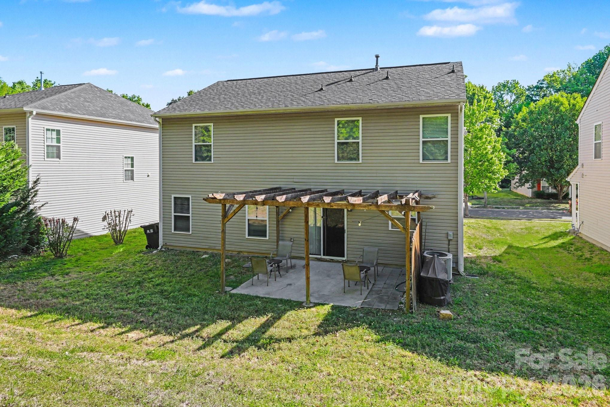 9423 Swallow Tail Lane — Charlotte