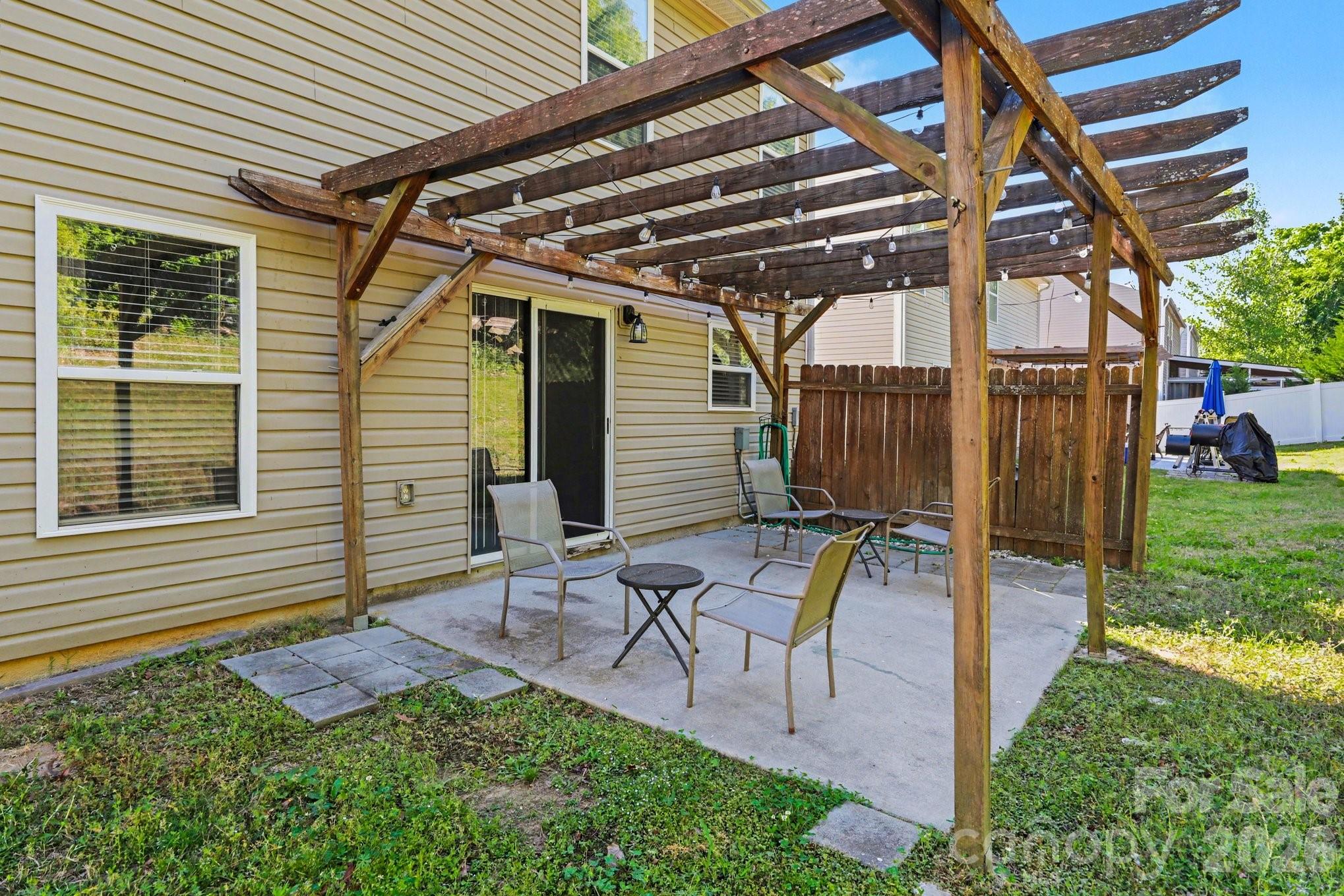9423 Swallow Tail Lane — Charlotte