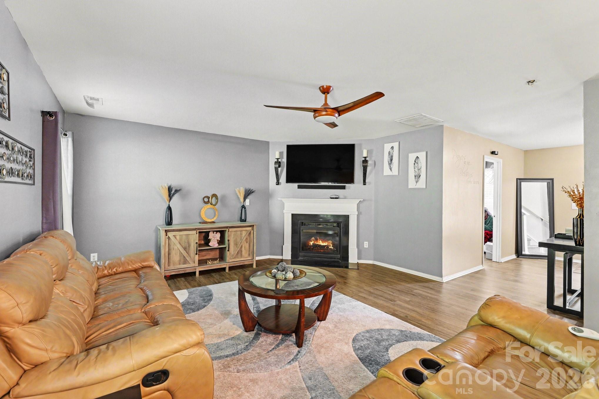 9423 Swallow Tail Lane — Charlotte