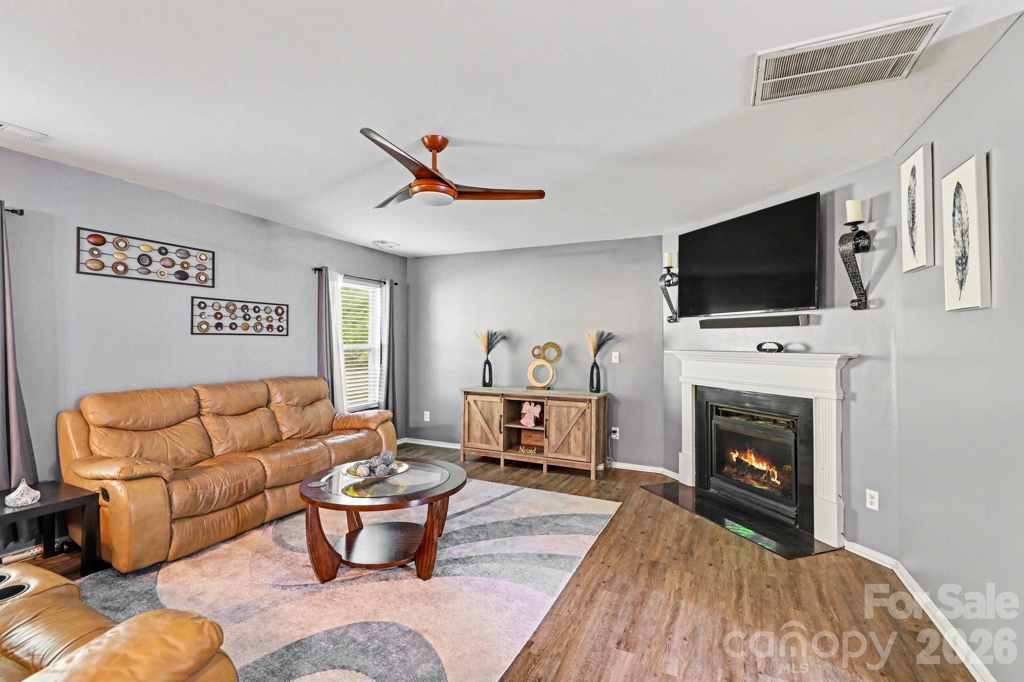 9423 Swallow Tail Lane — Charlotte