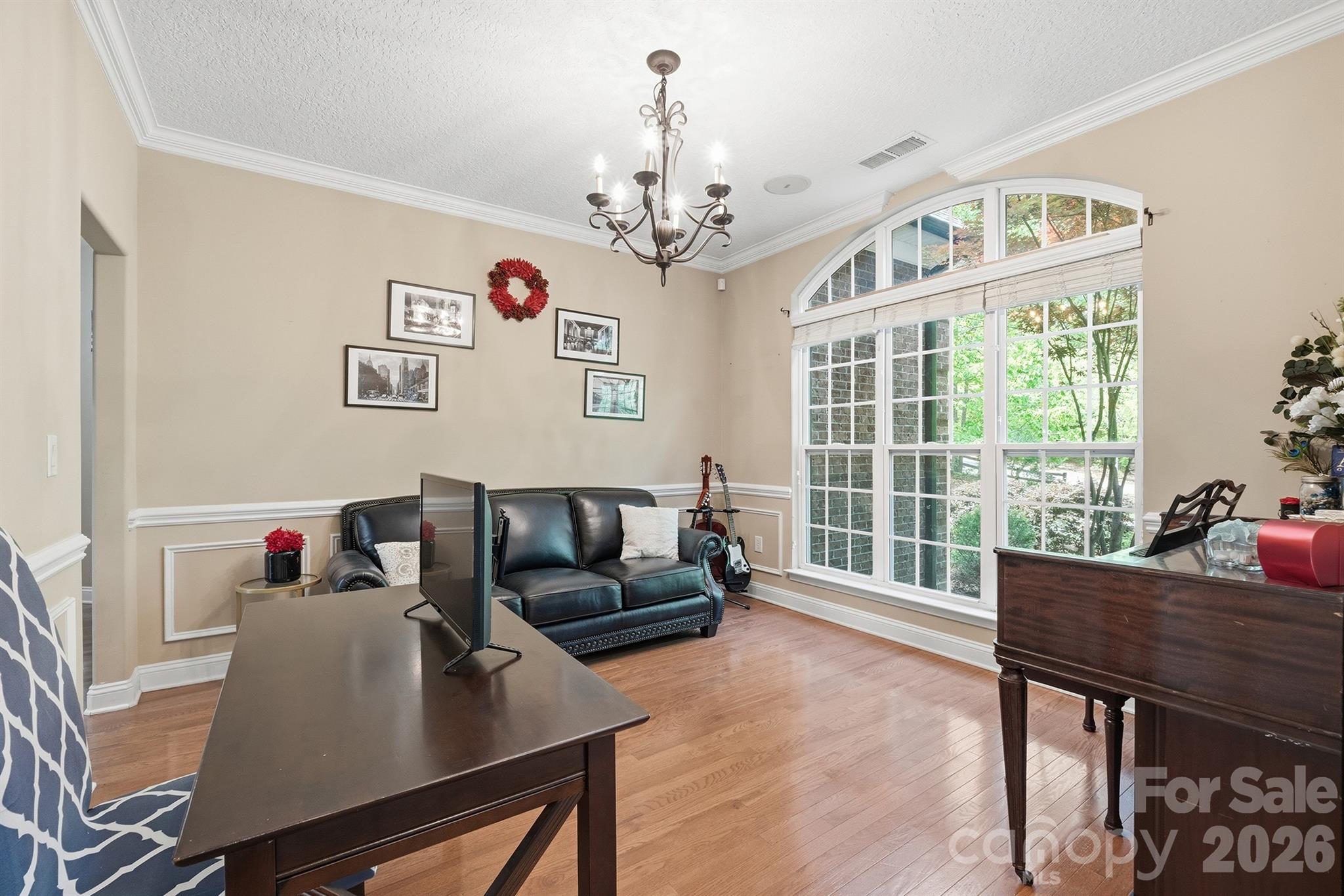 516 Shady Oaks Drive — Stanley