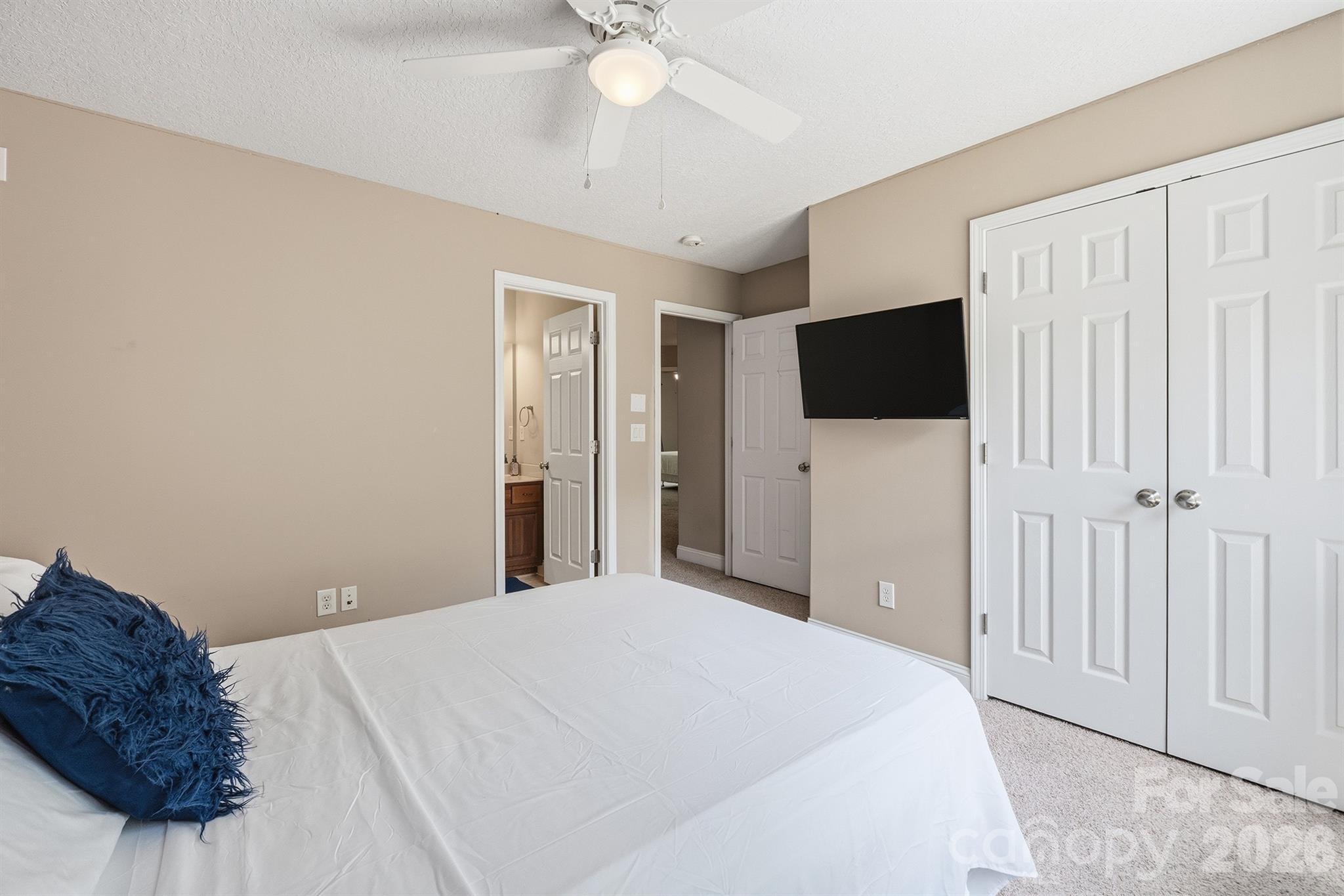 516 Shady Oaks Drive — Stanley