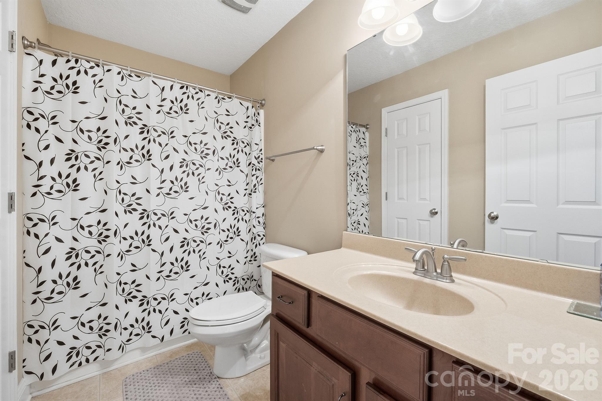 516 Shady Oaks Drive — Stanley