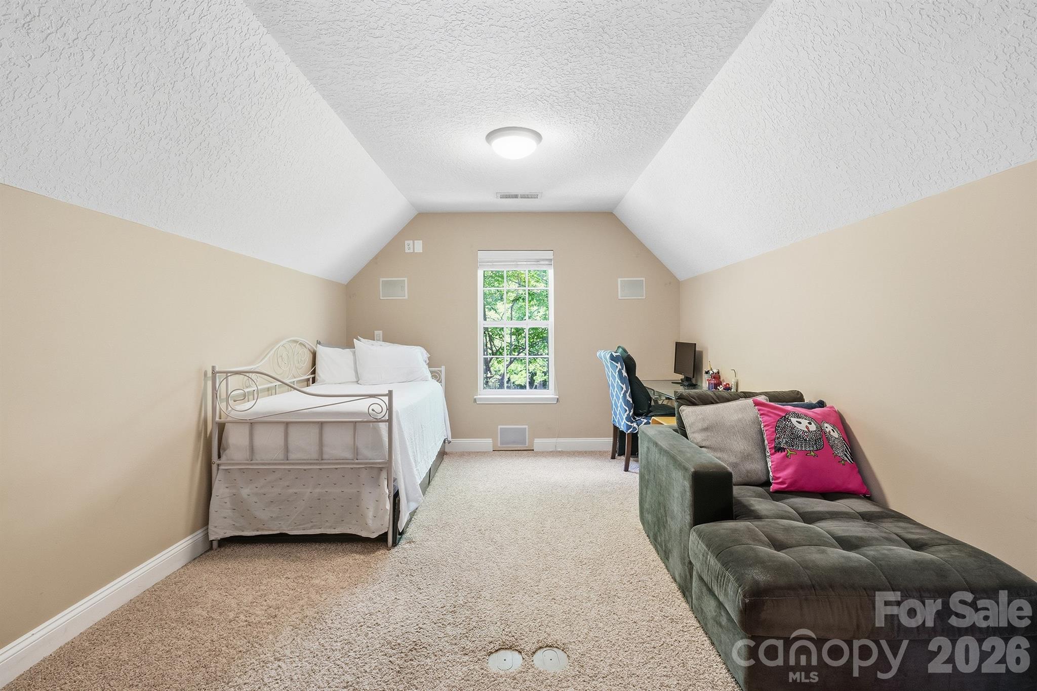 516 Shady Oaks Drive — Stanley