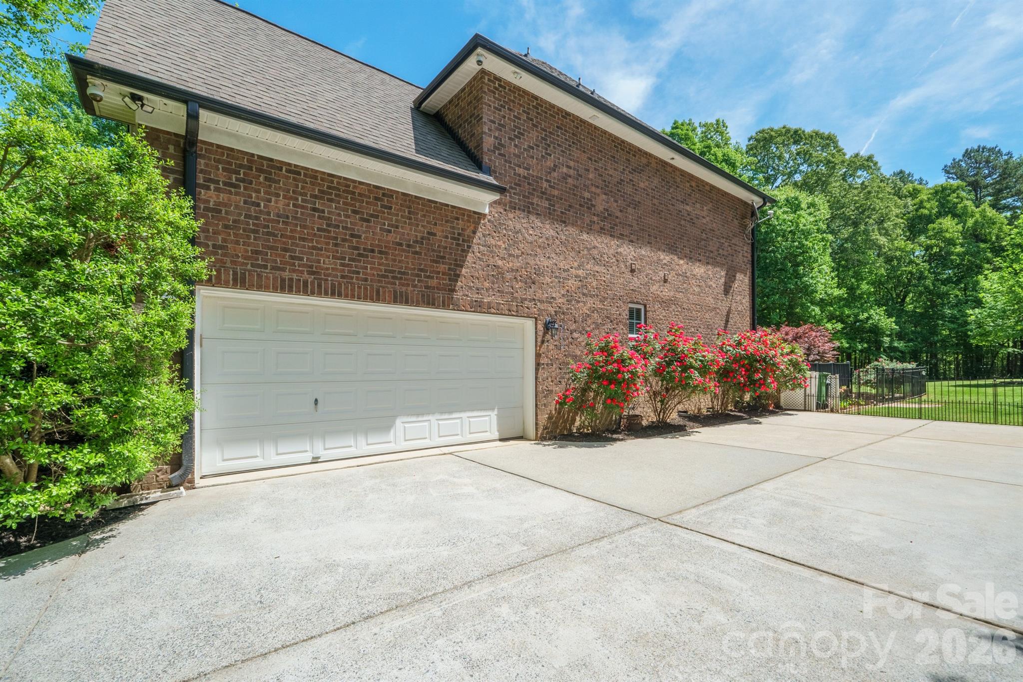 516 Shady Oaks Drive — Stanley