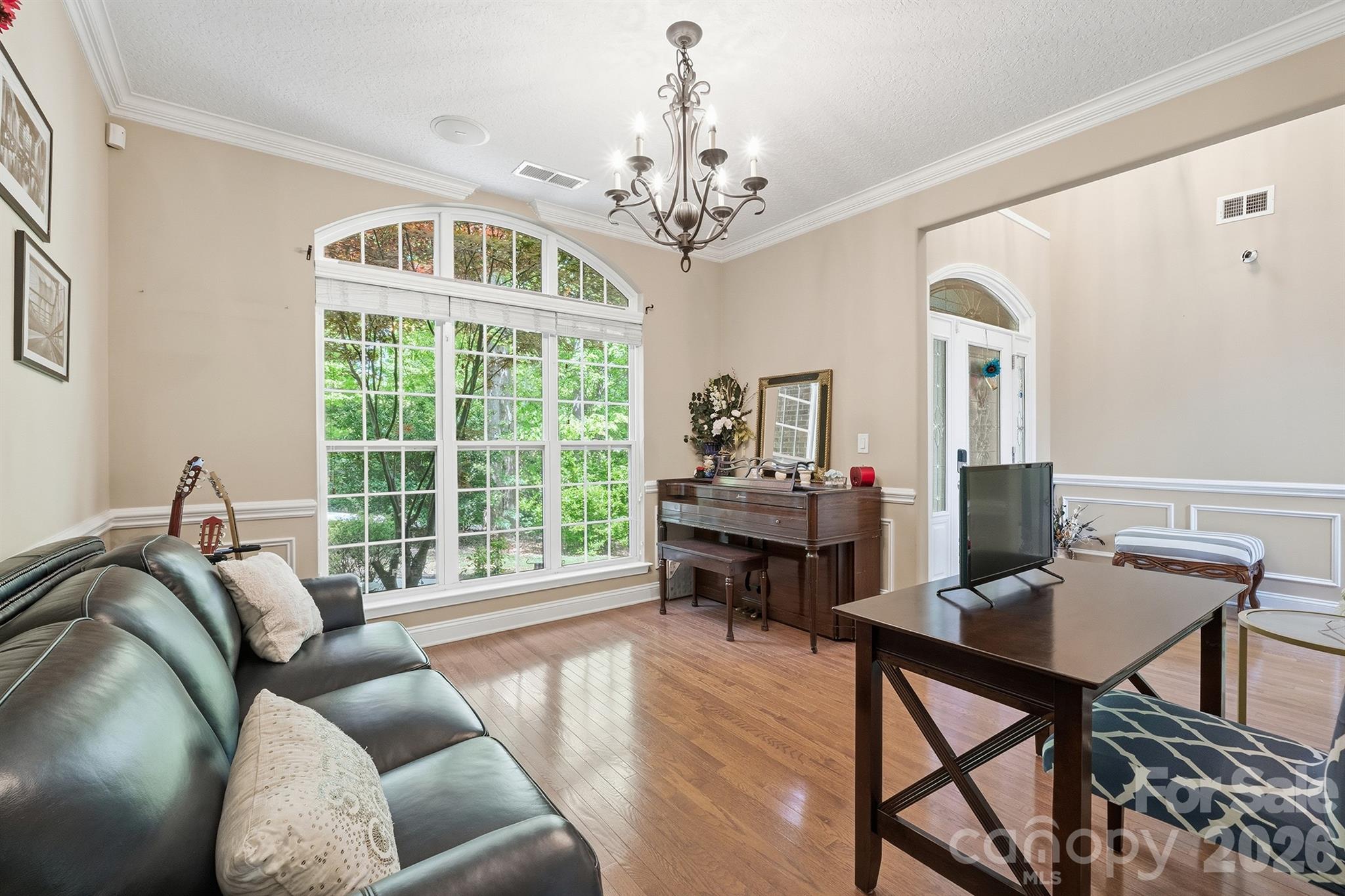 516 Shady Oaks Drive — Stanley