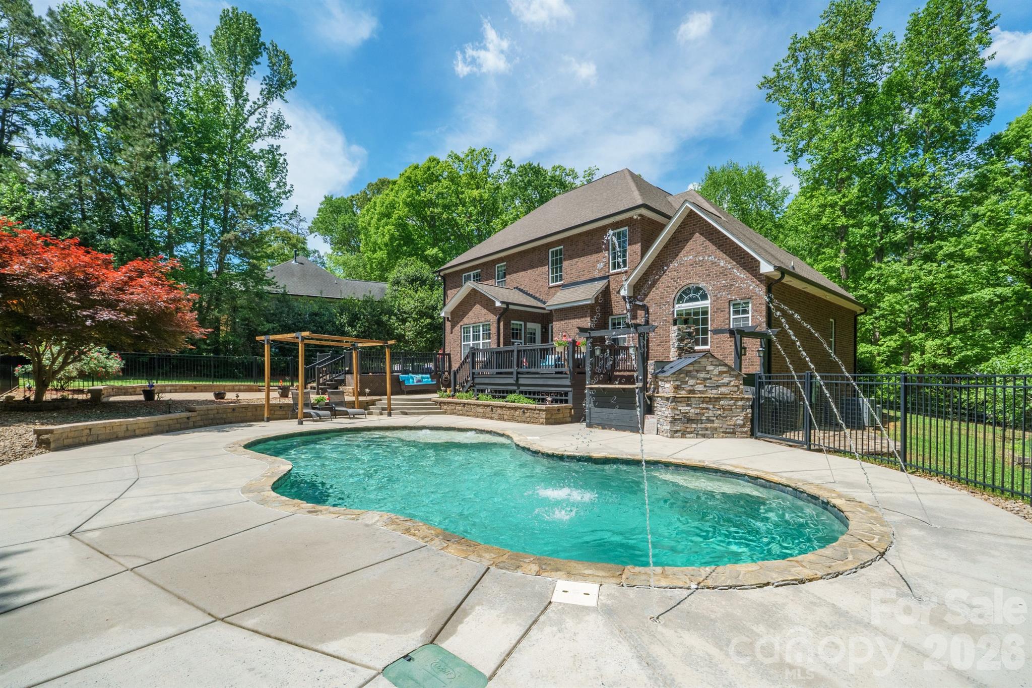 516 Shady Oaks Drive — Stanley