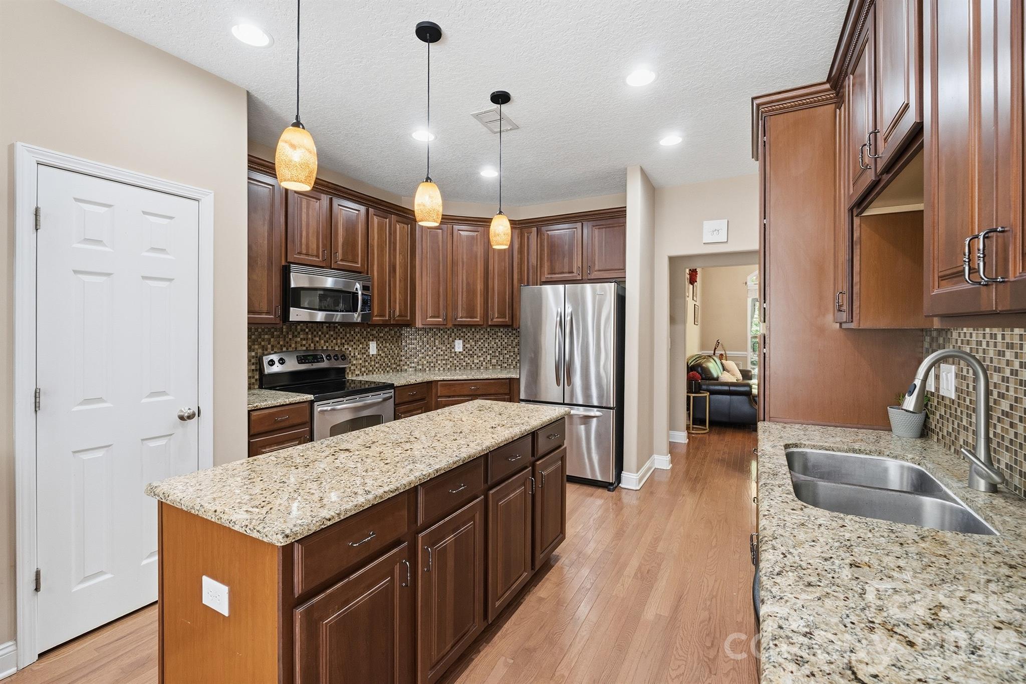516 Shady Oaks Drive — Stanley
