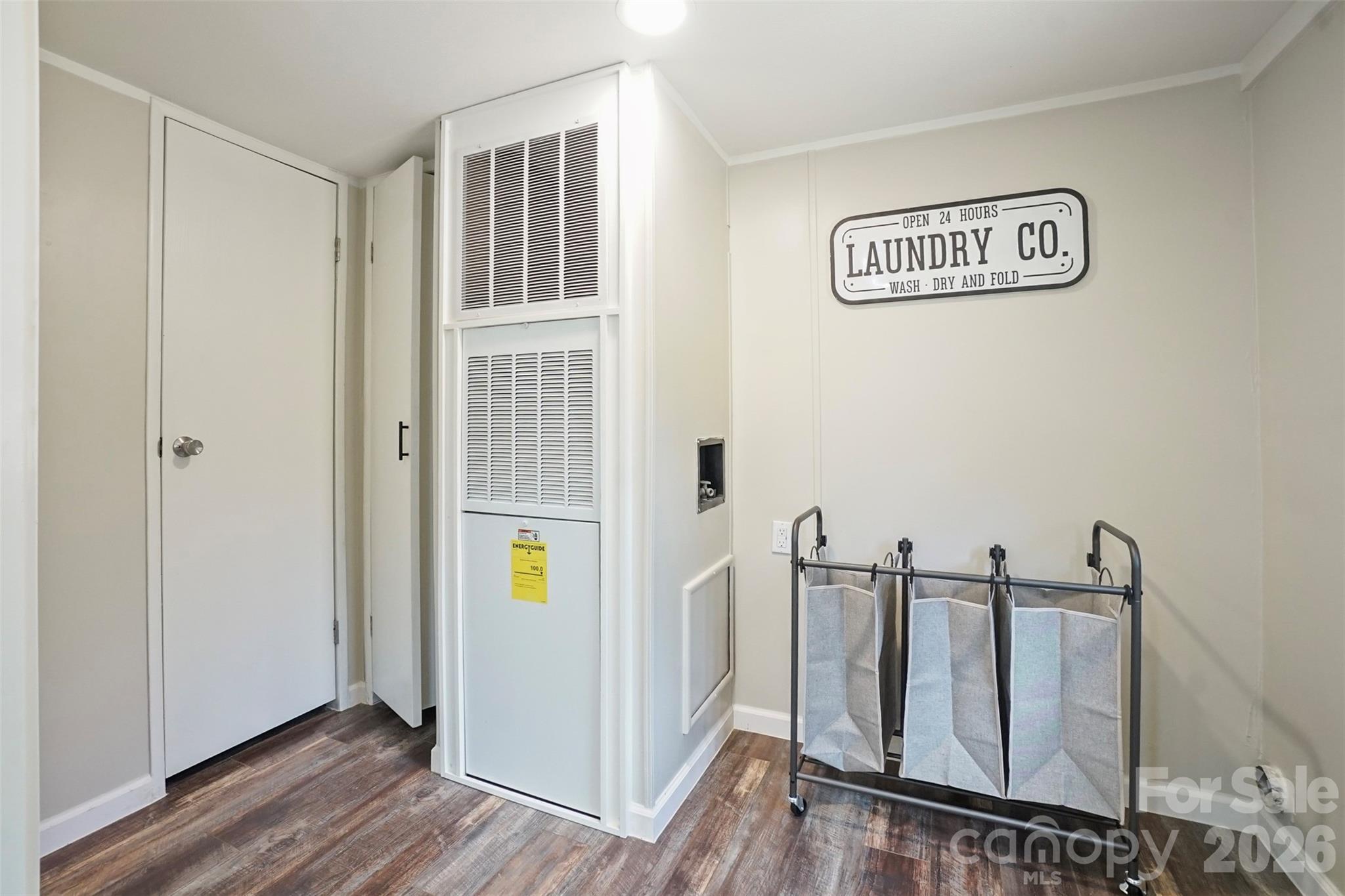 1305 Craig Drive — Iron Station
