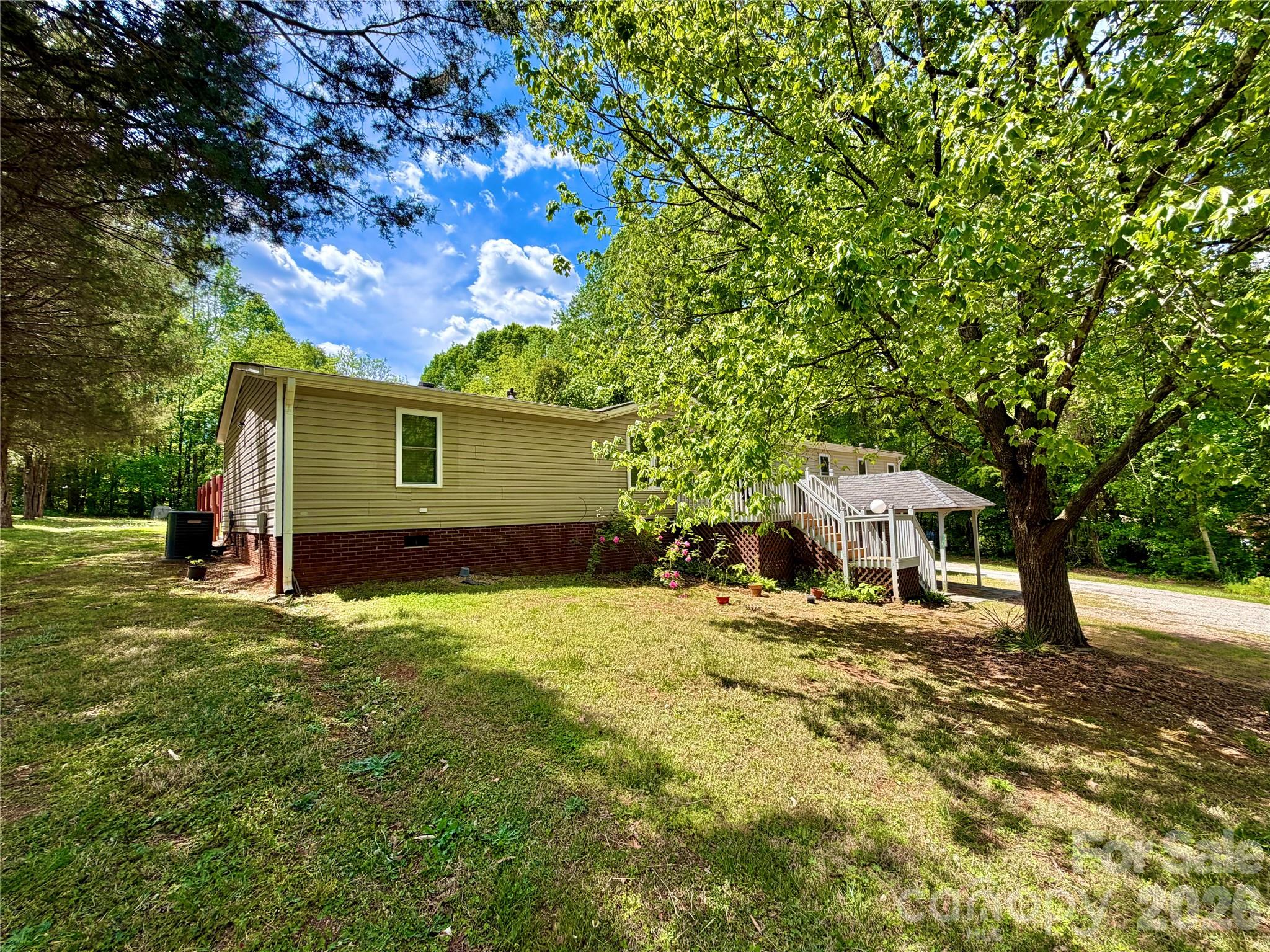 1020 Stirewalt Road — China Grove