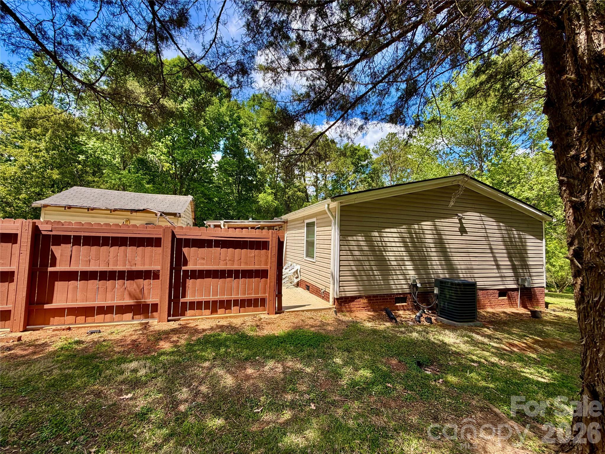 1020 Stirewalt Road — China Grove