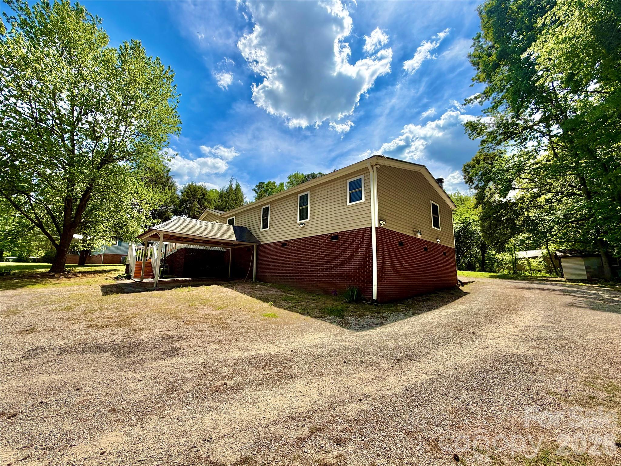 1020 Stirewalt Road — China Grove
