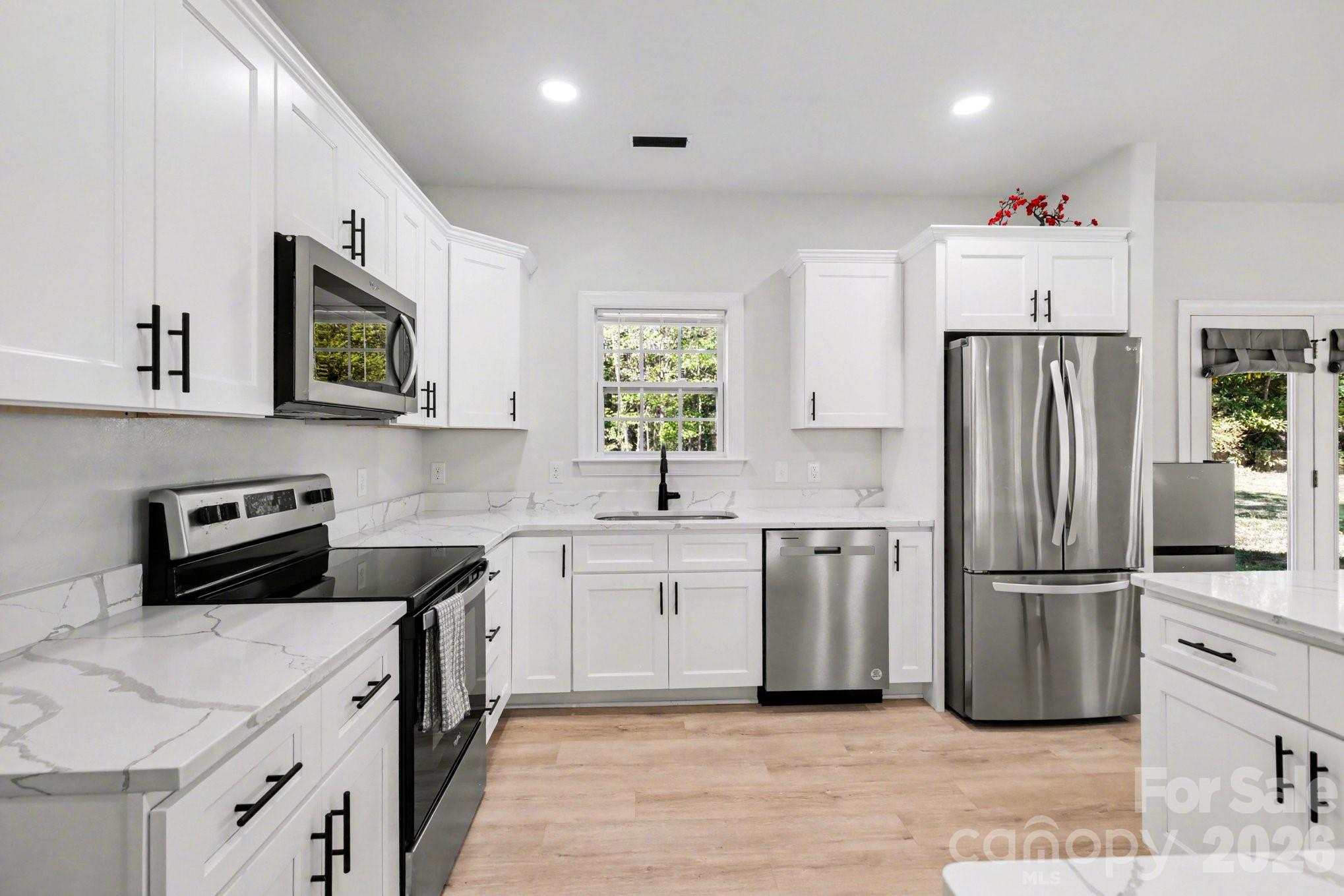 5305 Ridgefall Road — Greensboro