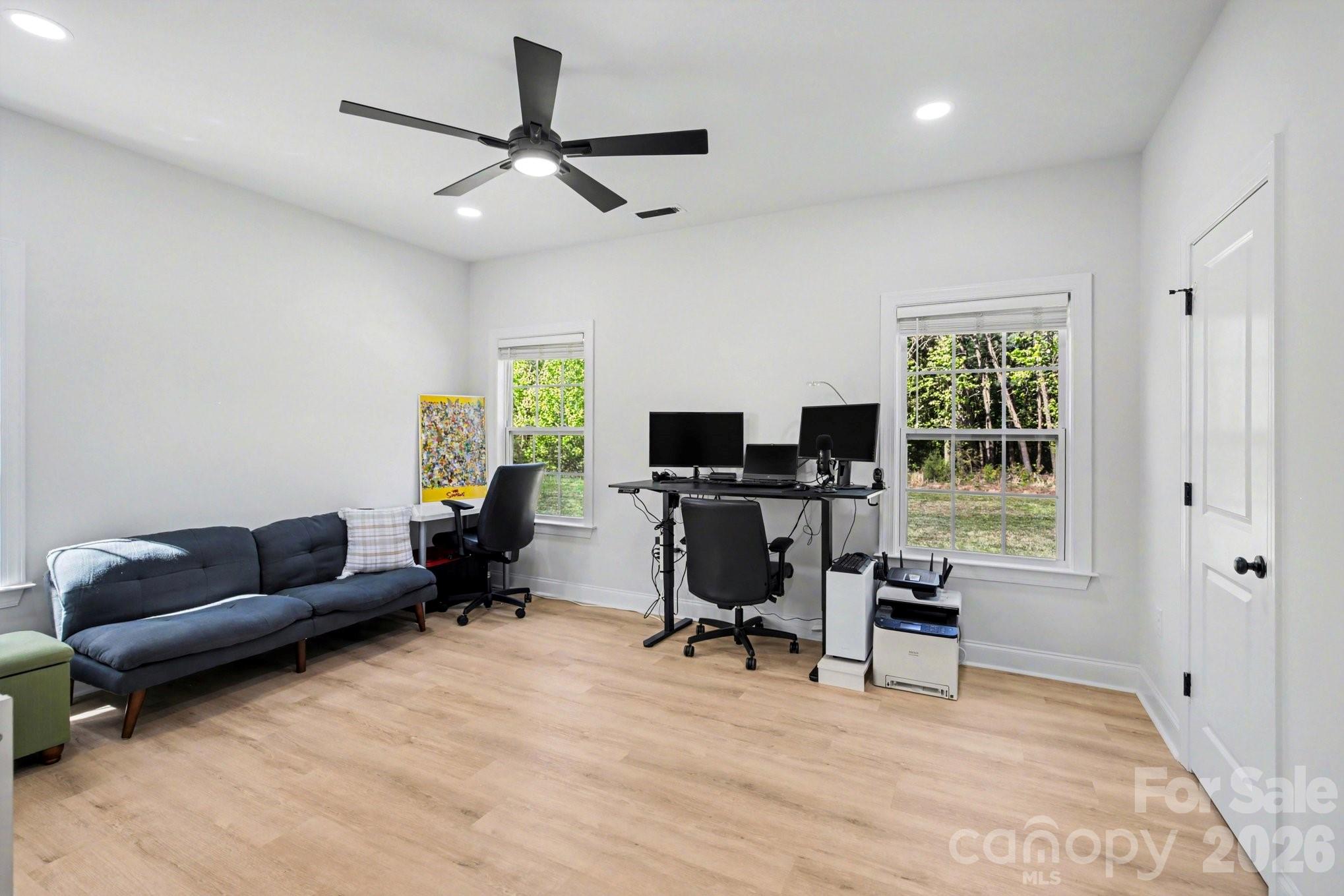 5305 Ridgefall Road — Greensboro