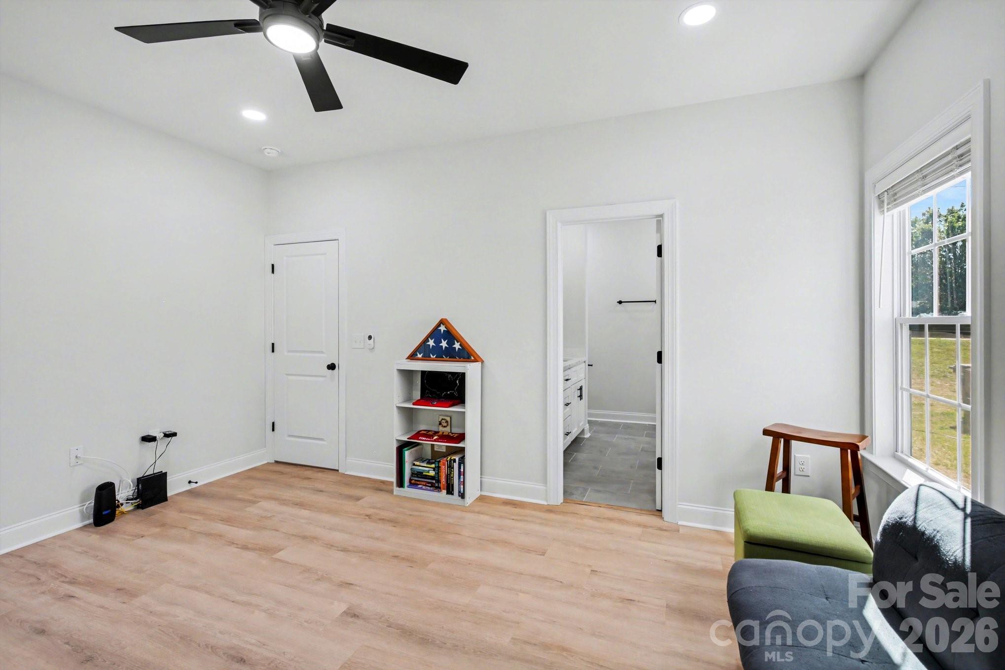 5305 Ridgefall Road — Greensboro