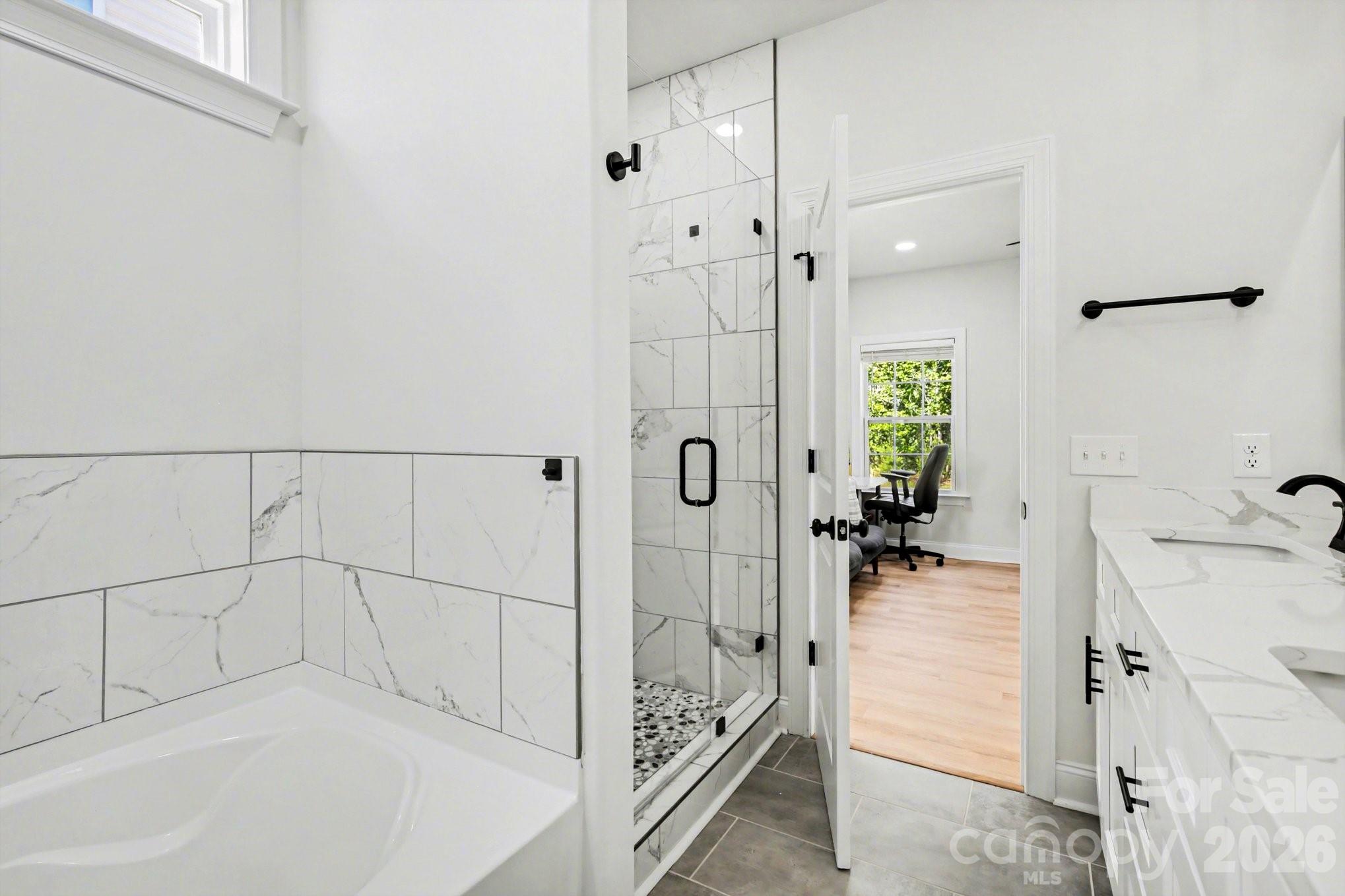 5305 Ridgefall Road — Greensboro