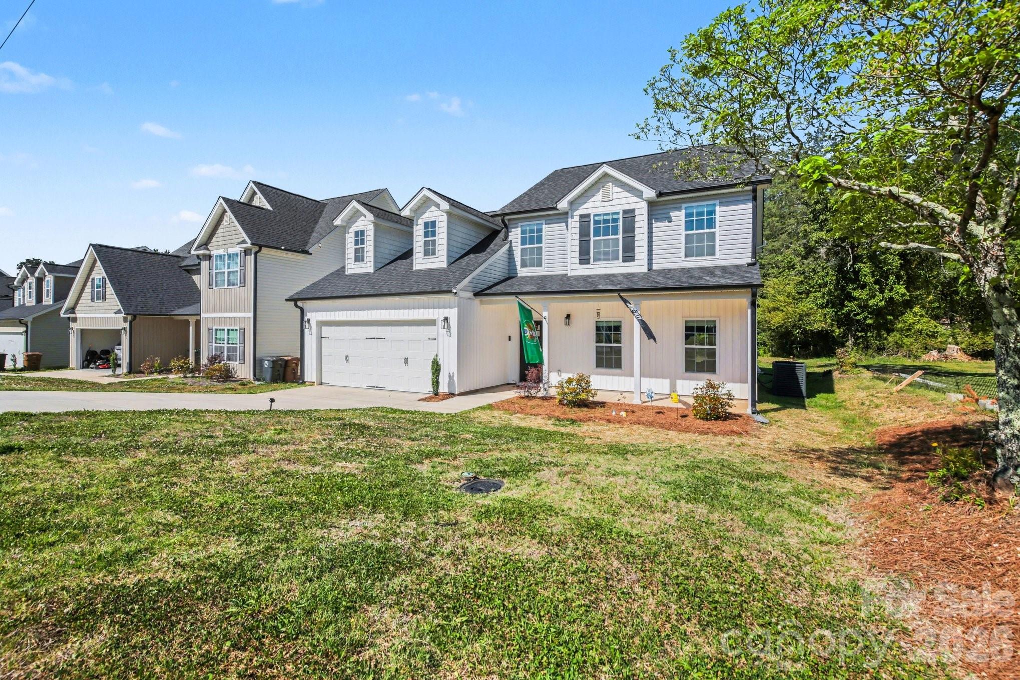 5305 Ridgefall Road — Greensboro