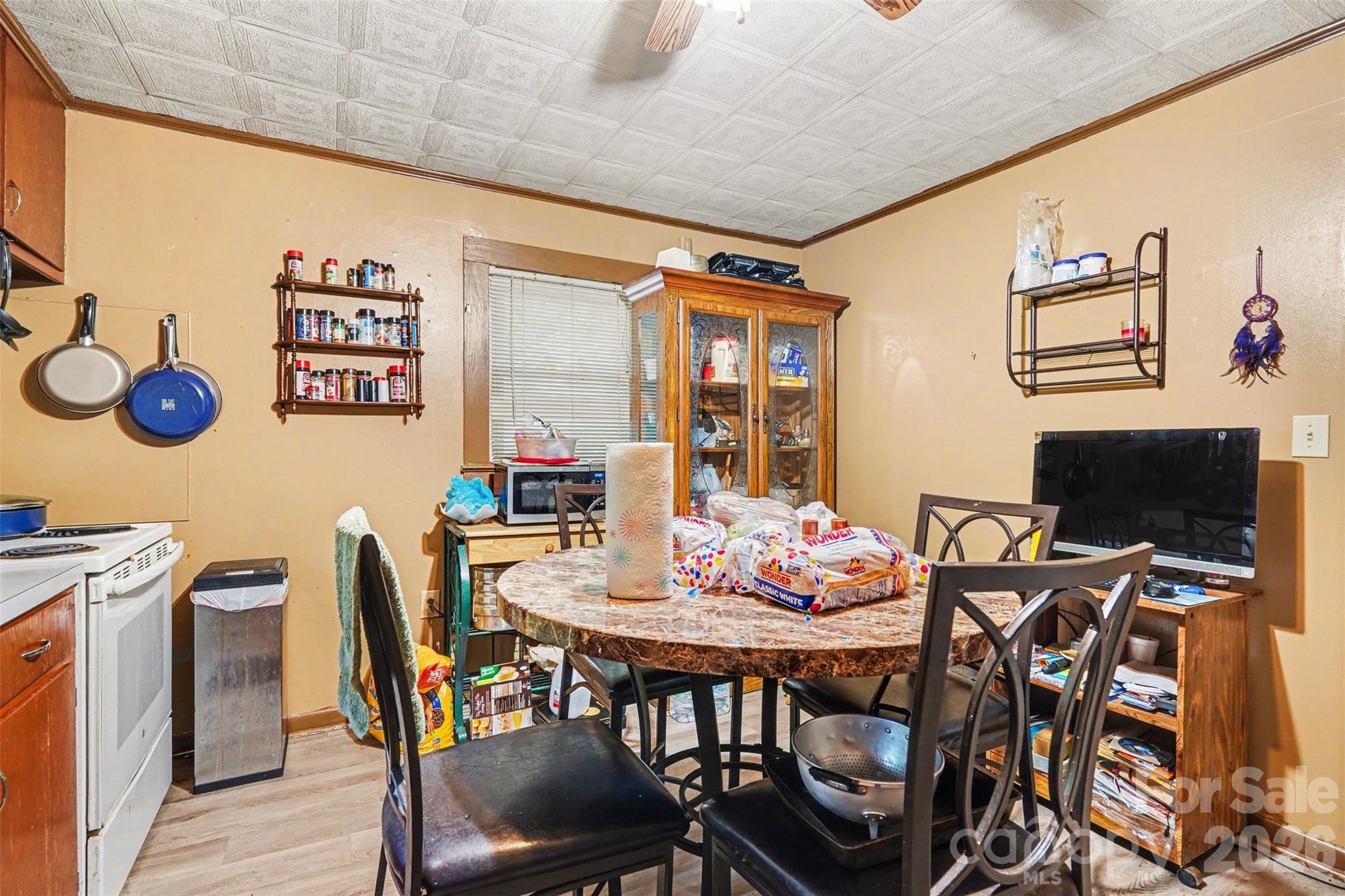 1730 2nd Street Place SW — Hickory