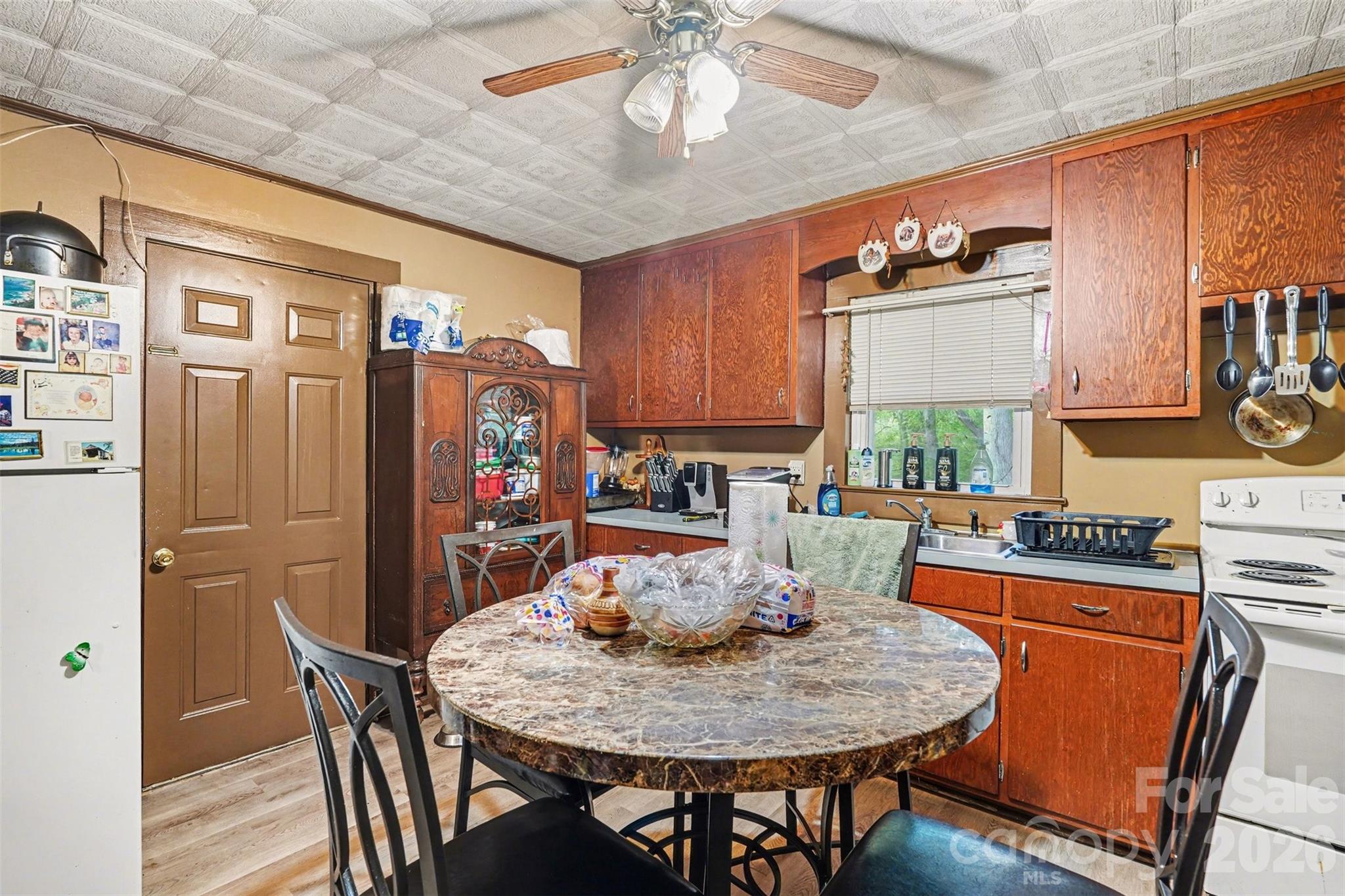 1730 2nd Street Place SW — Hickory