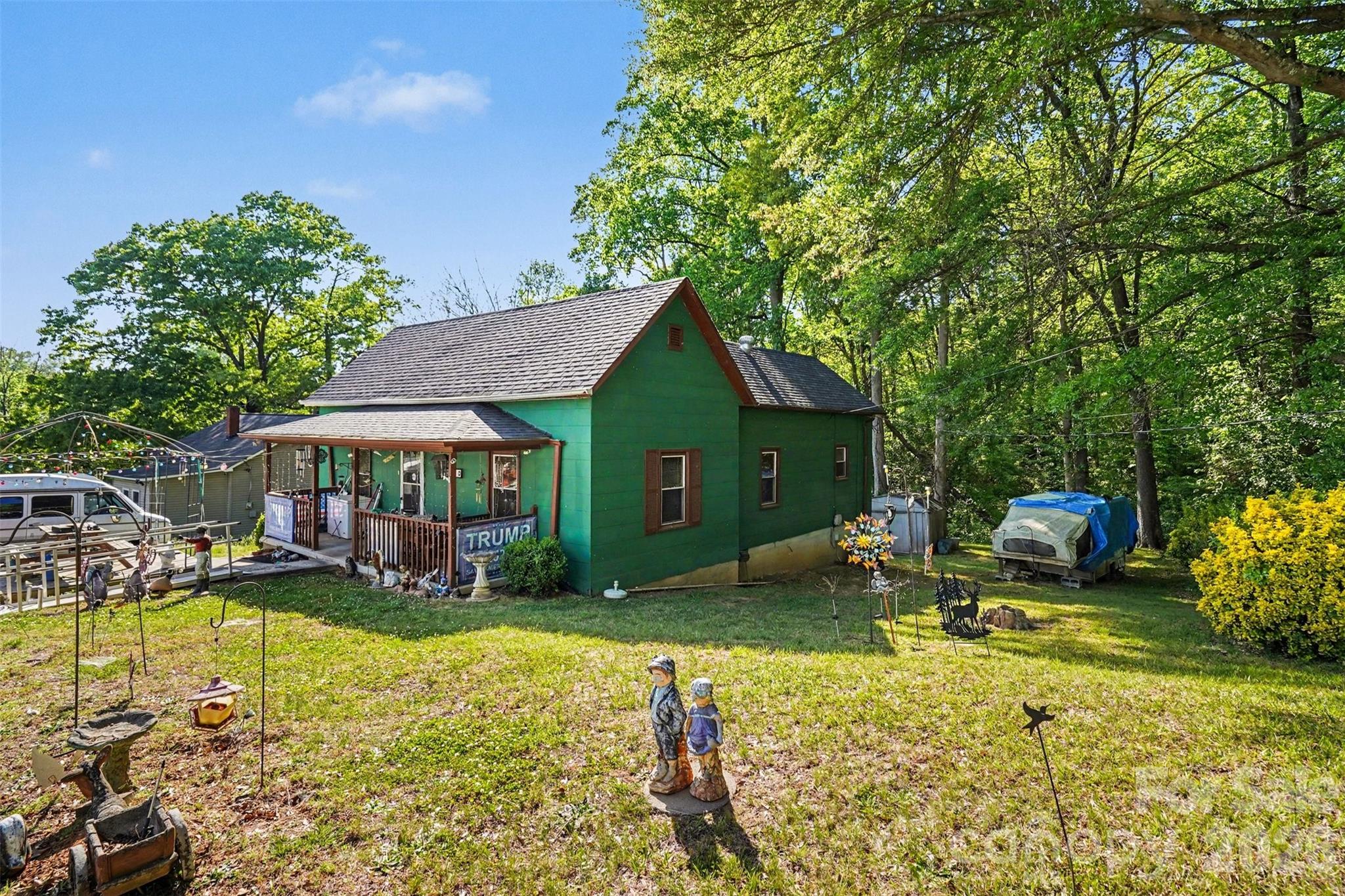 1730 2nd Street Place SW — Hickory