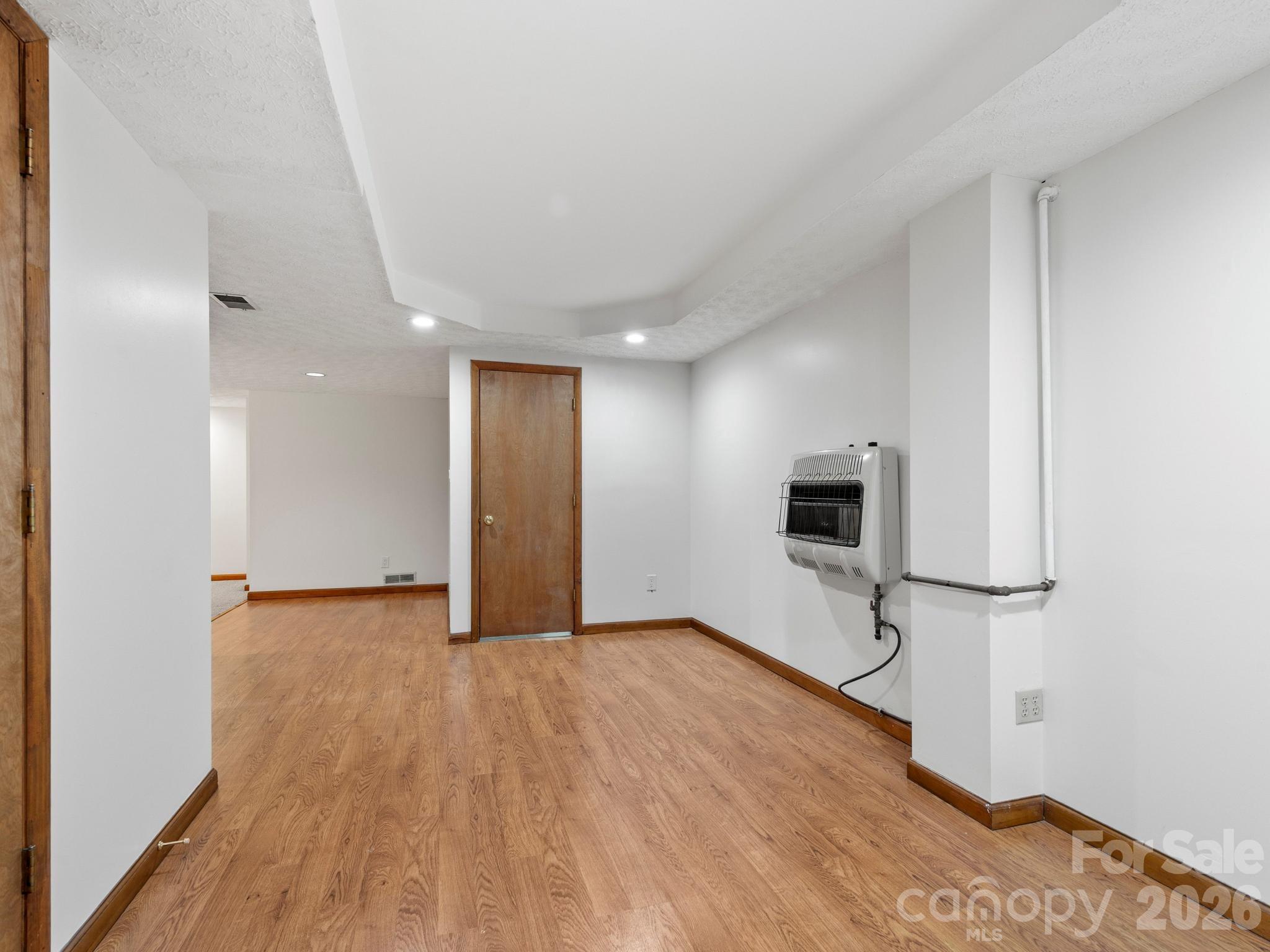 21 Dogwood Grove — Asheville