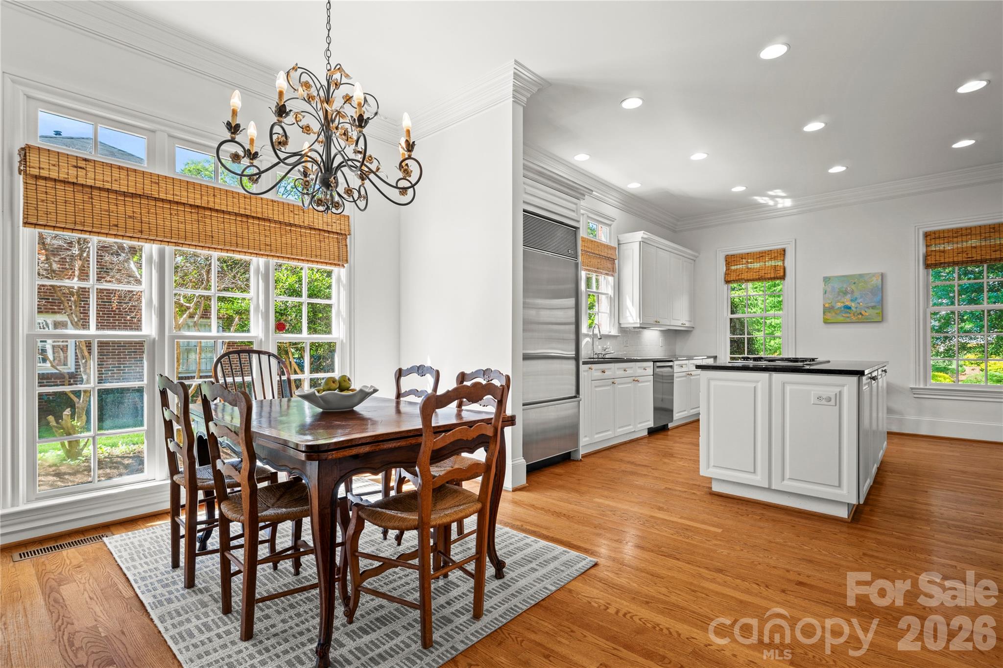 2046 Hopedale Avenue — Charlotte