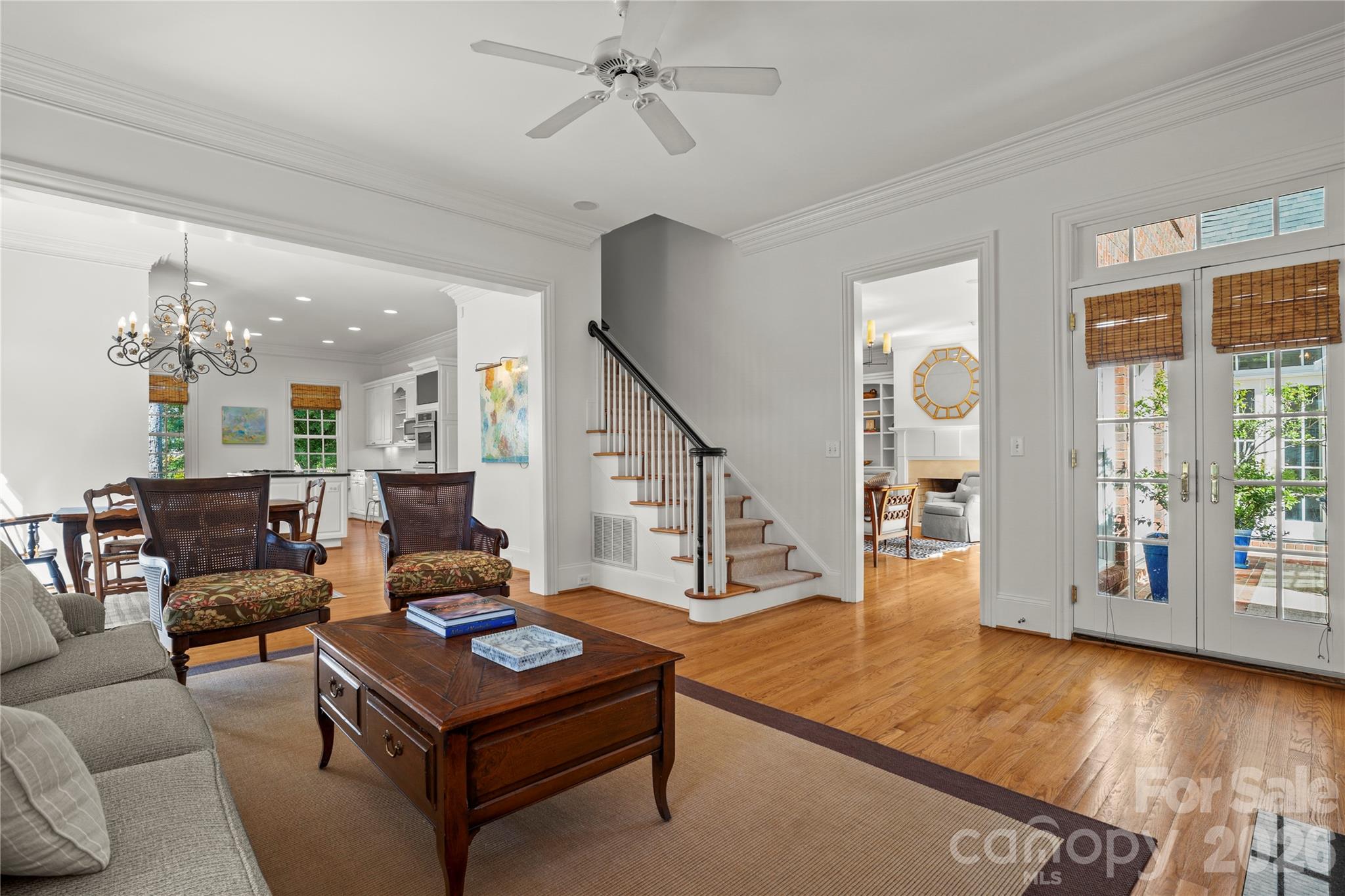 2046 Hopedale Avenue — Charlotte