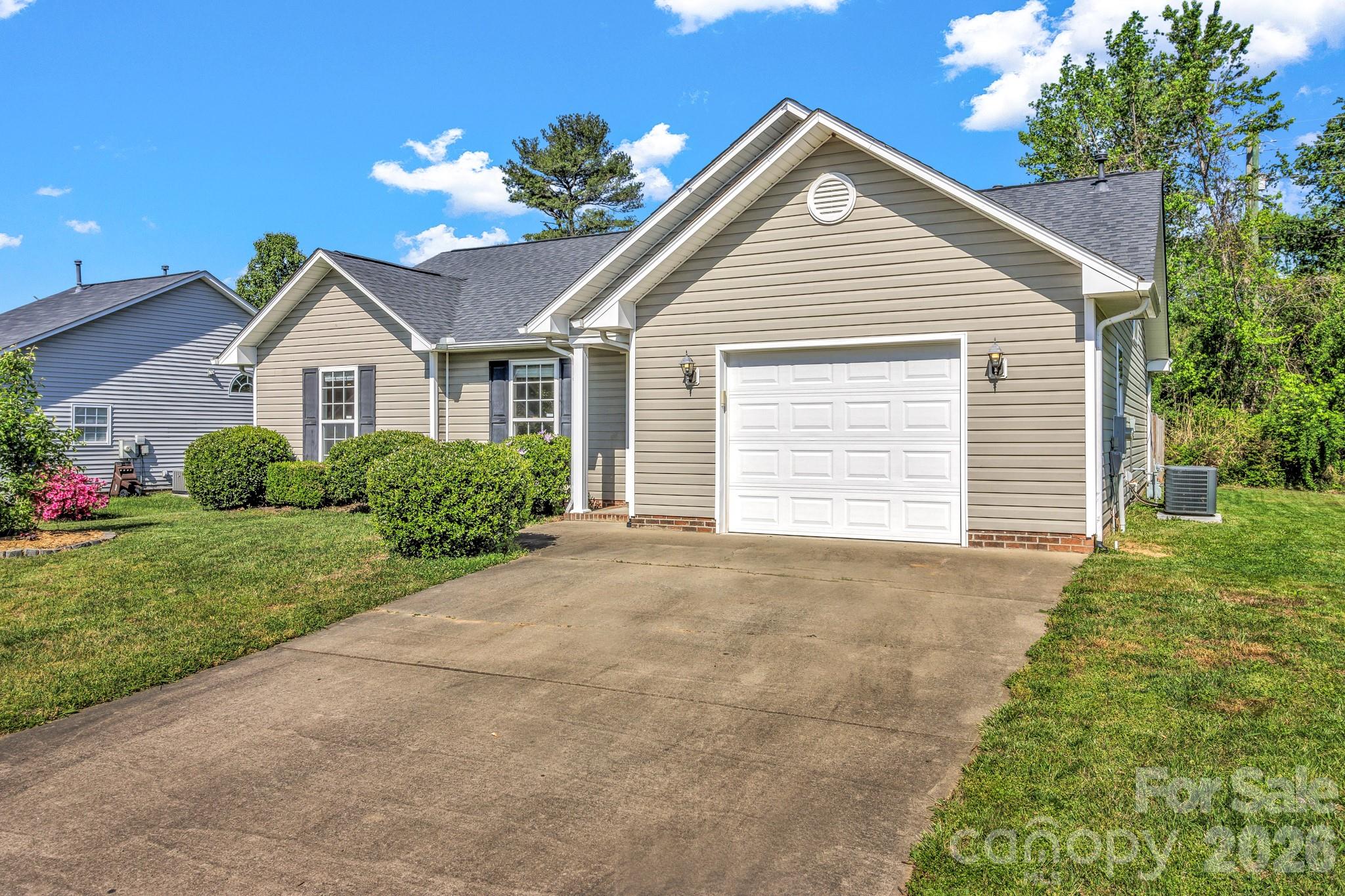 58 S Sunberry Trail — Fletcher