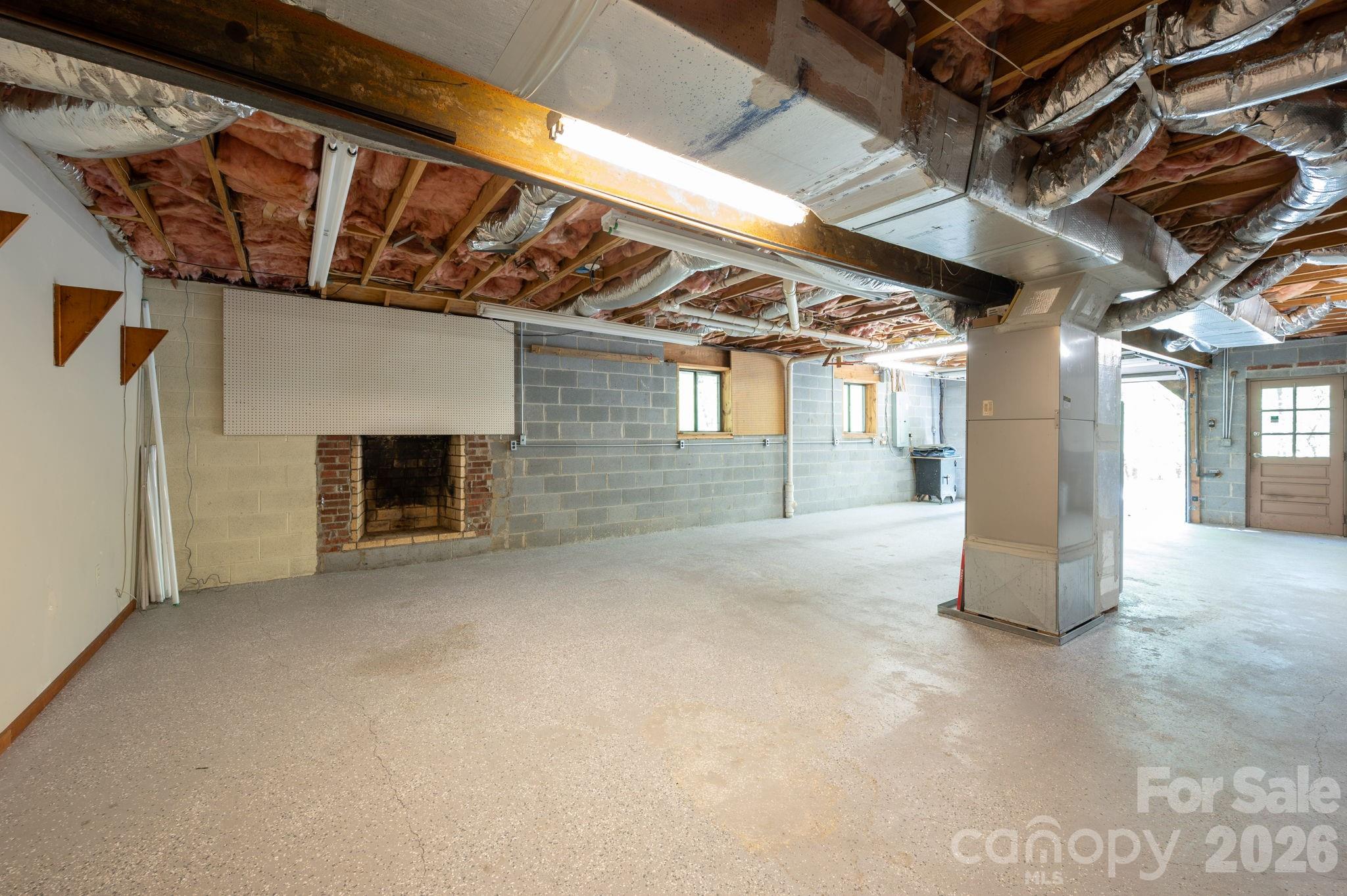 114 Timber Creek Road — Laurel Park