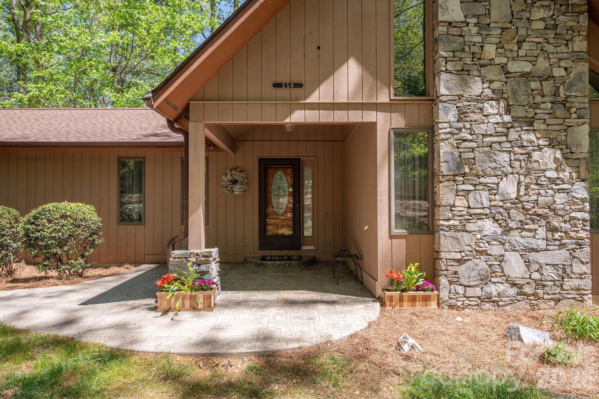 114 Timber Creek Road — Laurel Park
