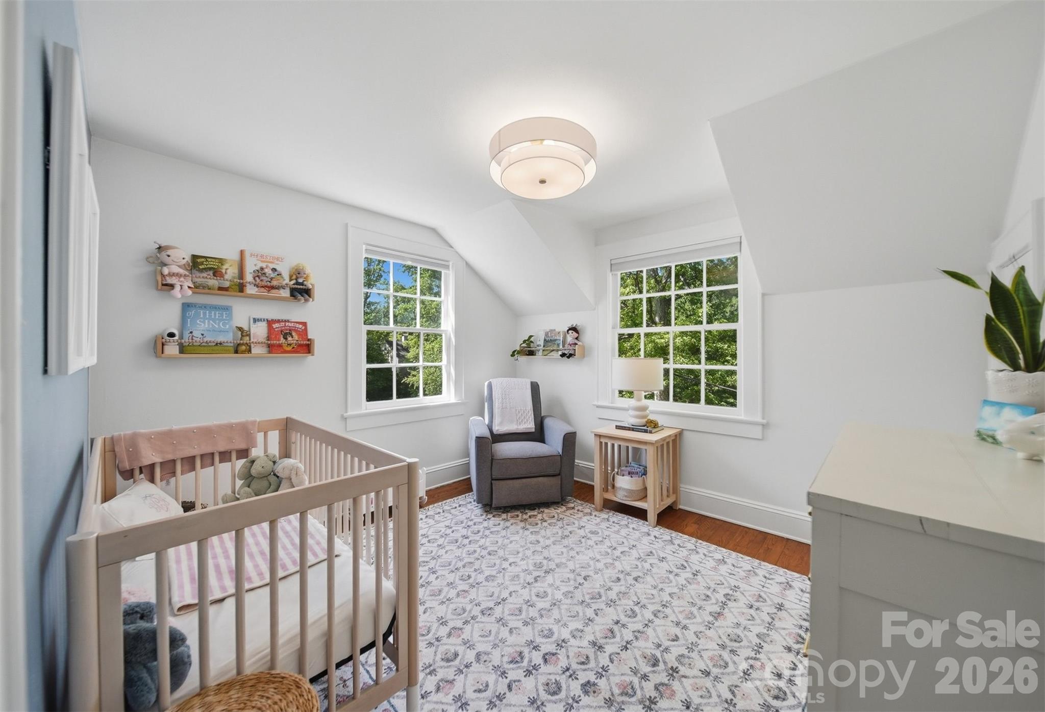 431 9th Street NW — Hickory