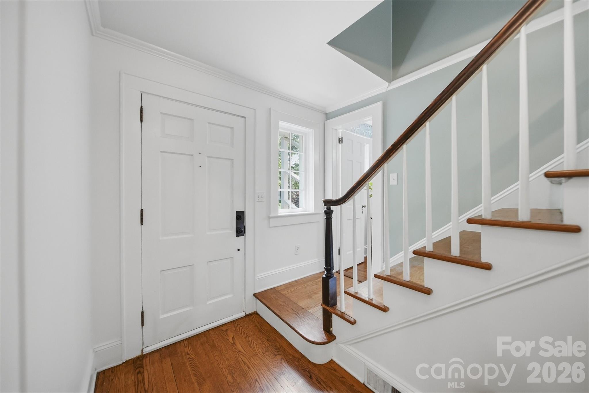 431 9th Street NW — Hickory