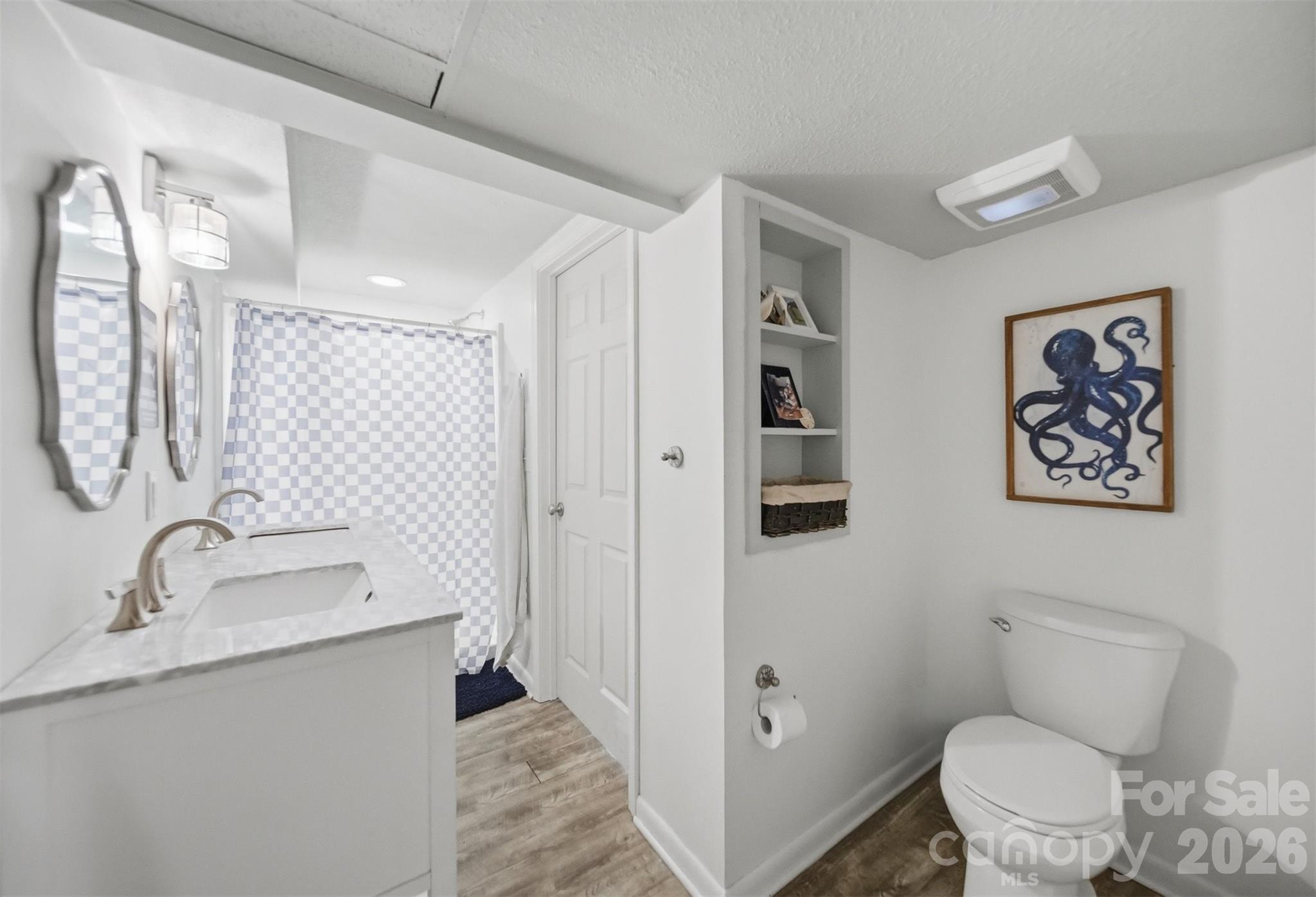 431 9th Street NW — Hickory