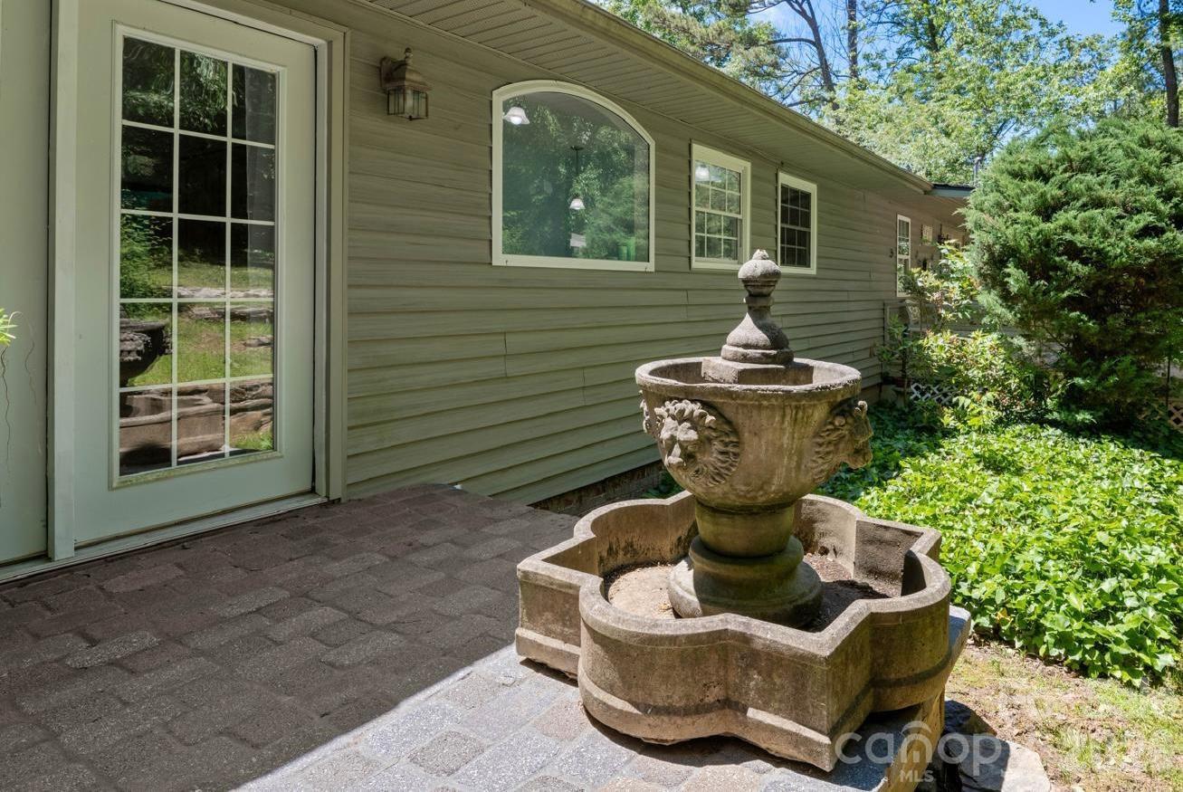 3 Northwood Road — Asheville