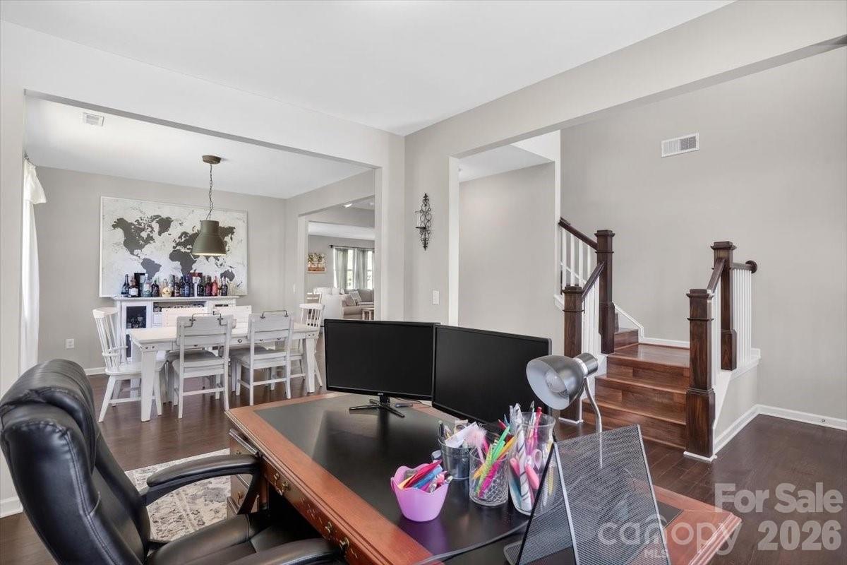 265 Meadow Oaks Drive SE — Concord