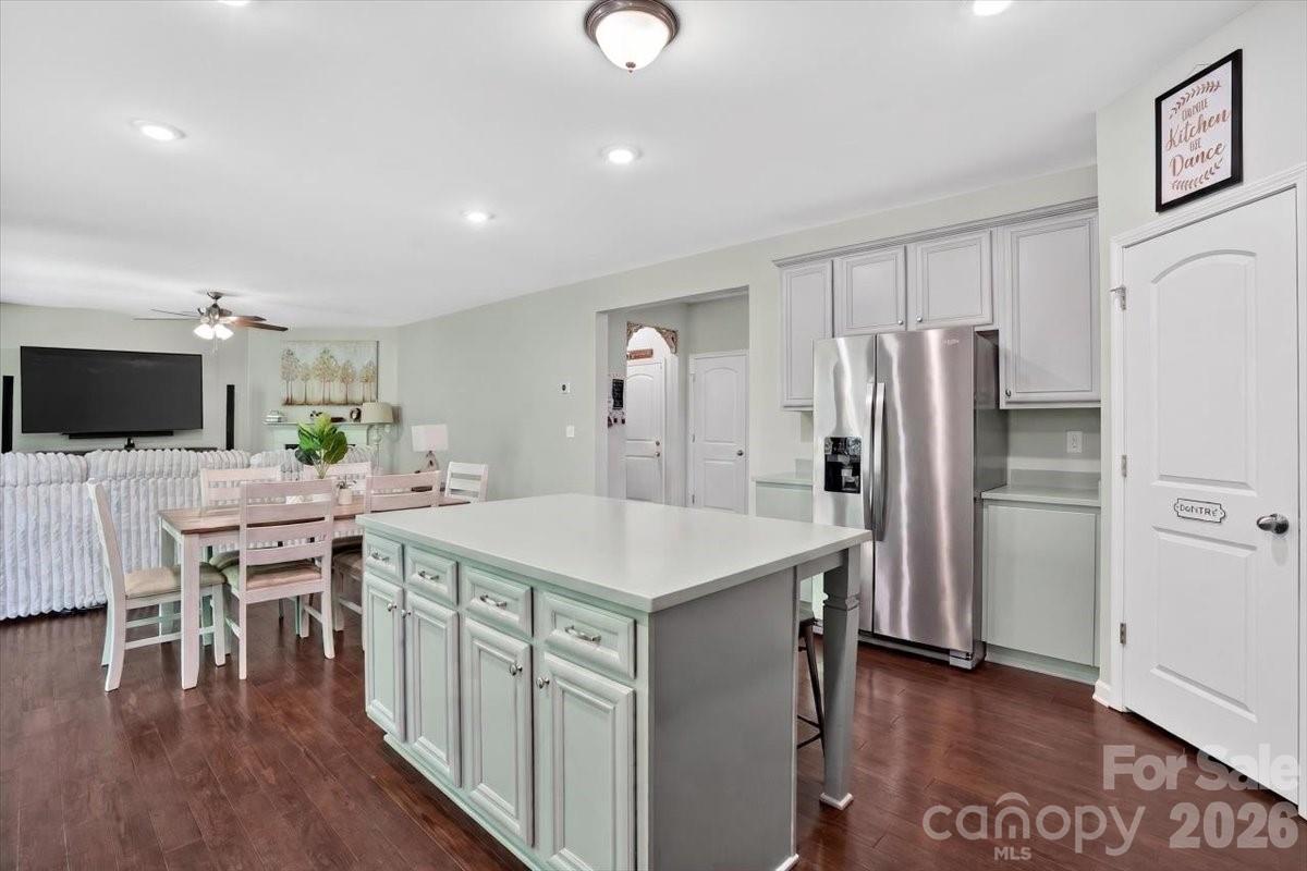 265 Meadow Oaks Drive SE — Concord