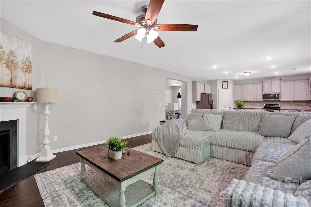 265 Meadow Oaks Drive SE — Concord