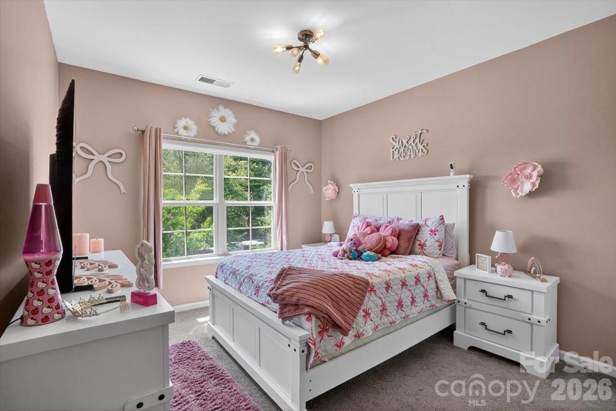 265 Meadow Oaks Drive SE — Concord
