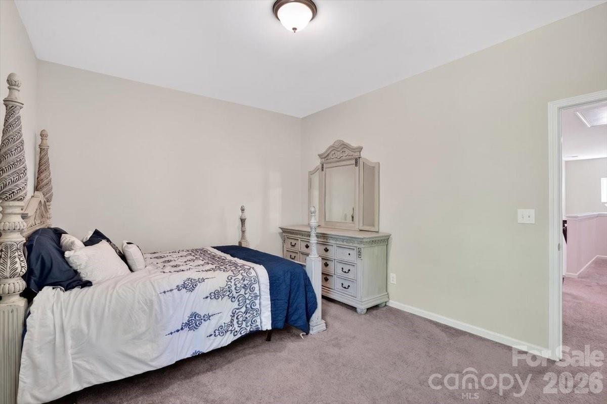 265 Meadow Oaks Drive SE — Concord