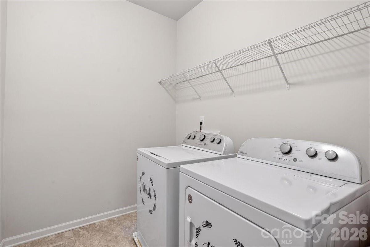 265 Meadow Oaks Drive SE — Concord