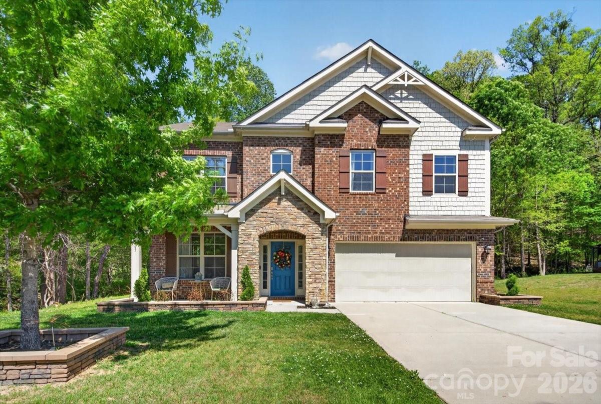 265 Meadow Oaks Drive SE — Concord