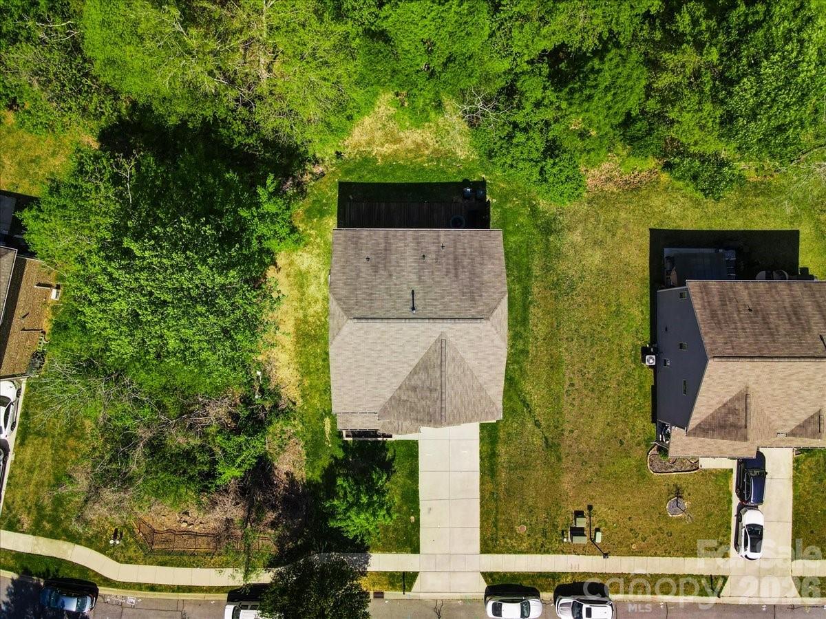 265 Meadow Oaks Drive SE — Concord