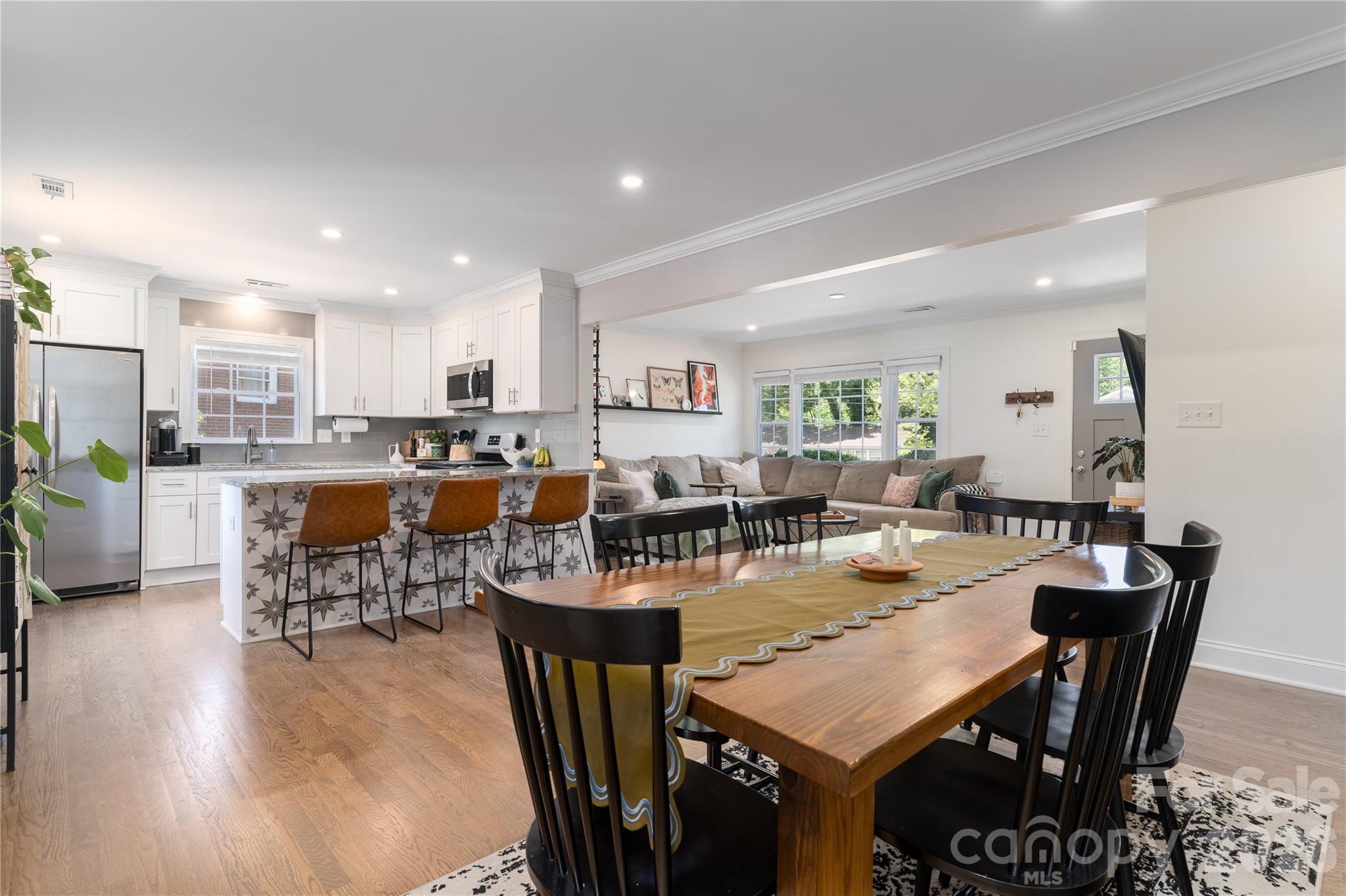 3733 Sargeant Drive — Charlotte