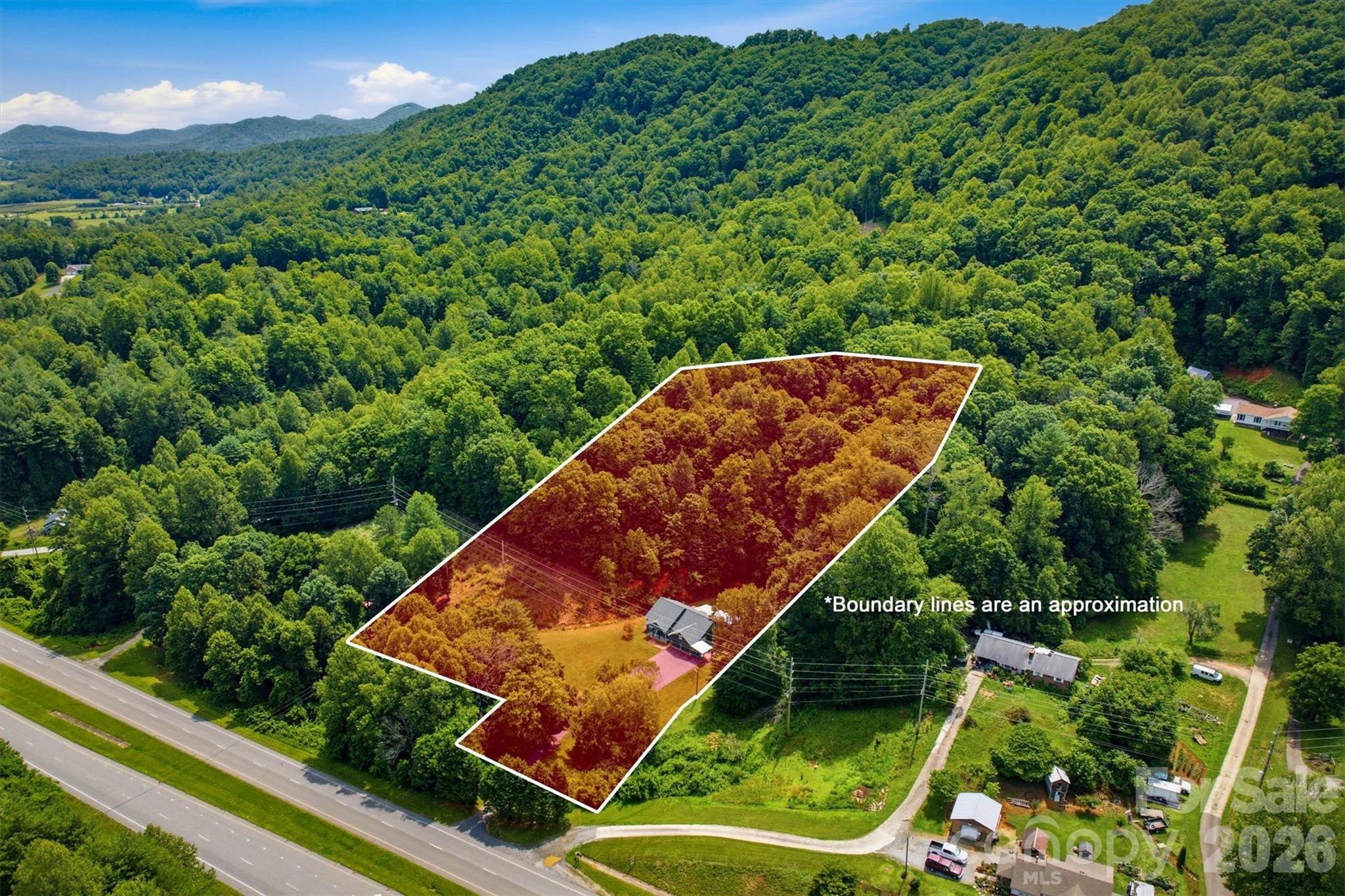 2570 Blowing Rock Boulevard — Lenoir