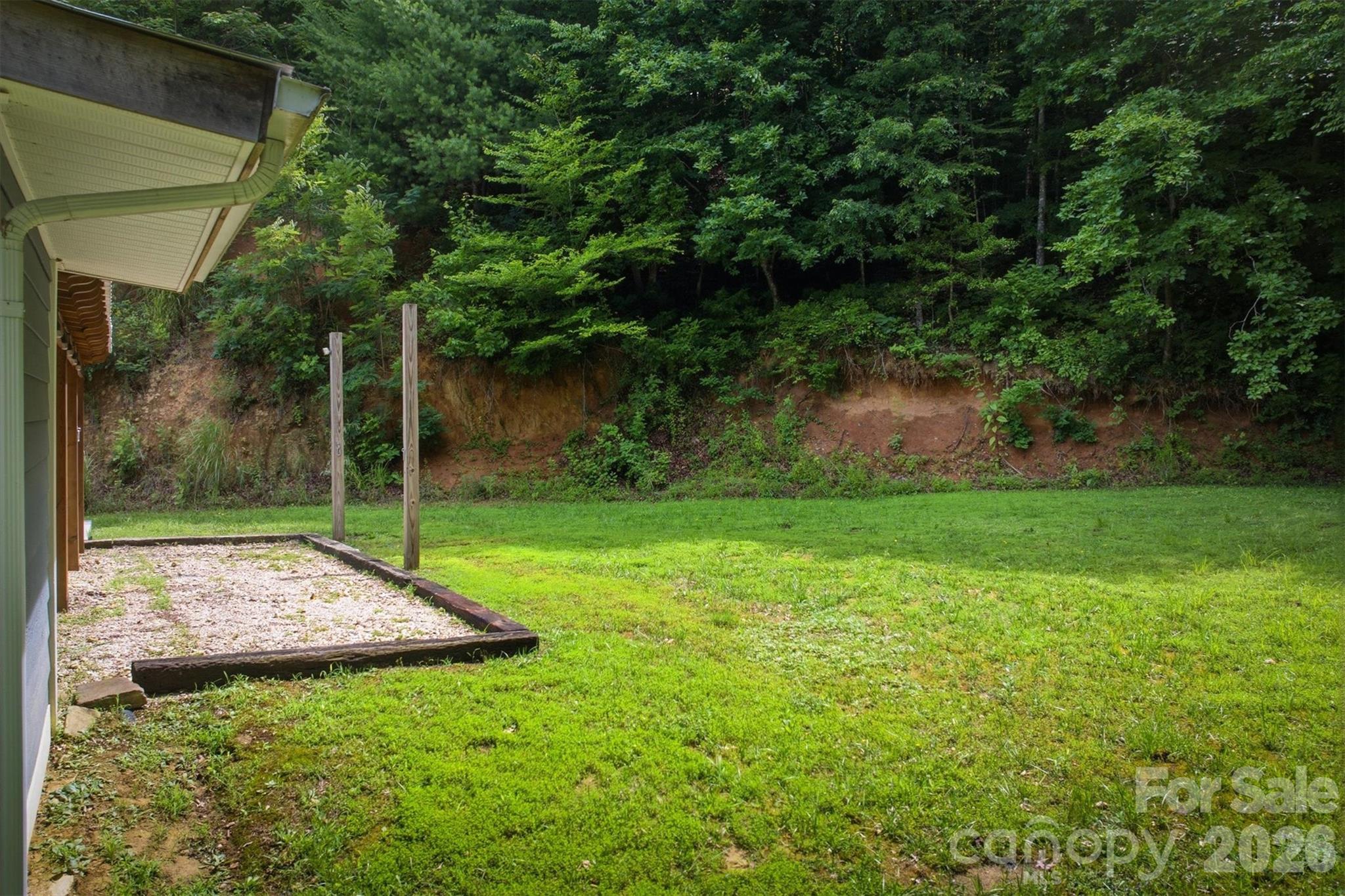 2570 Blowing Rock Boulevard — Lenoir