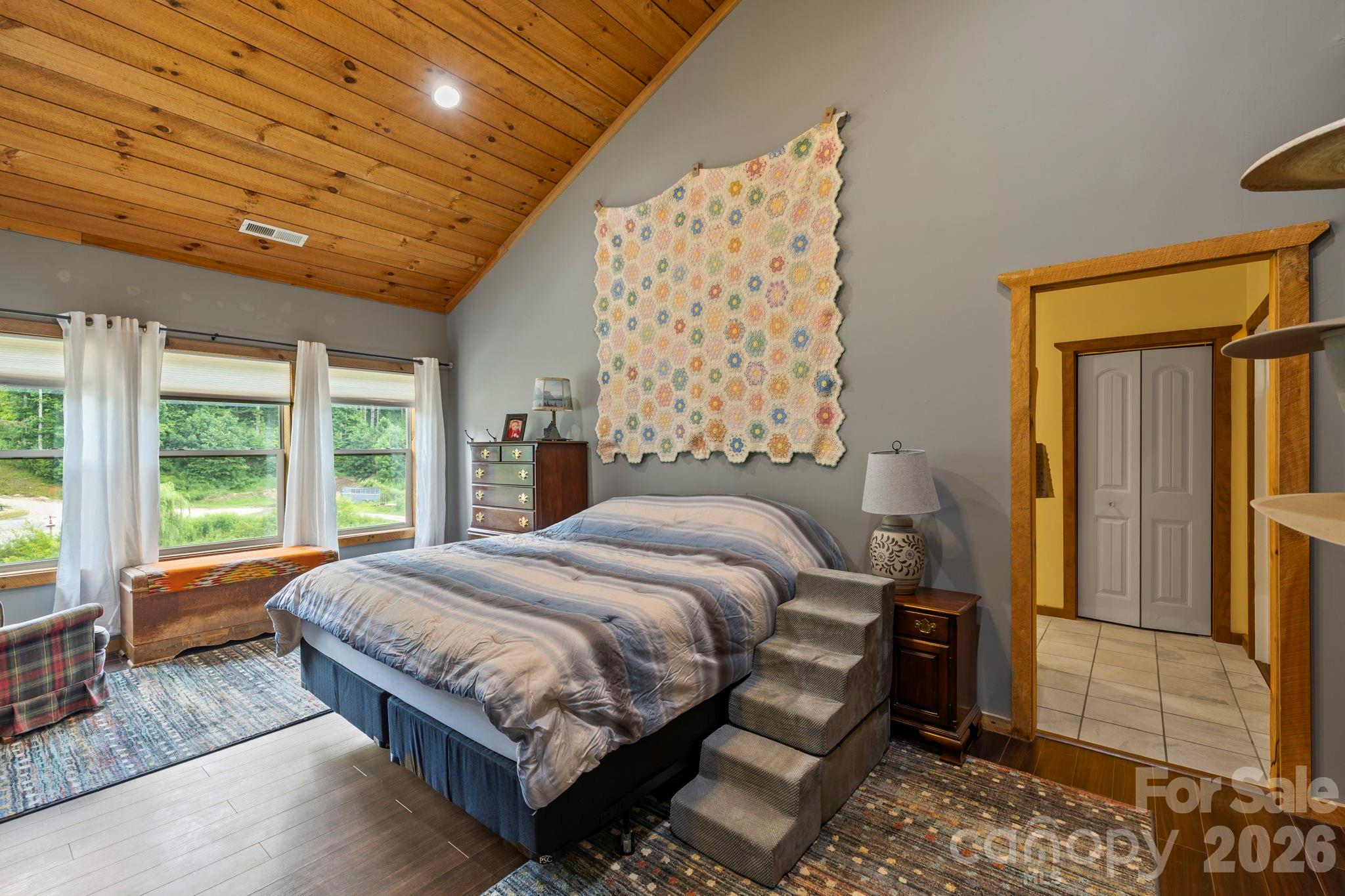 442 Blantyre Church Road — Horse Shoe