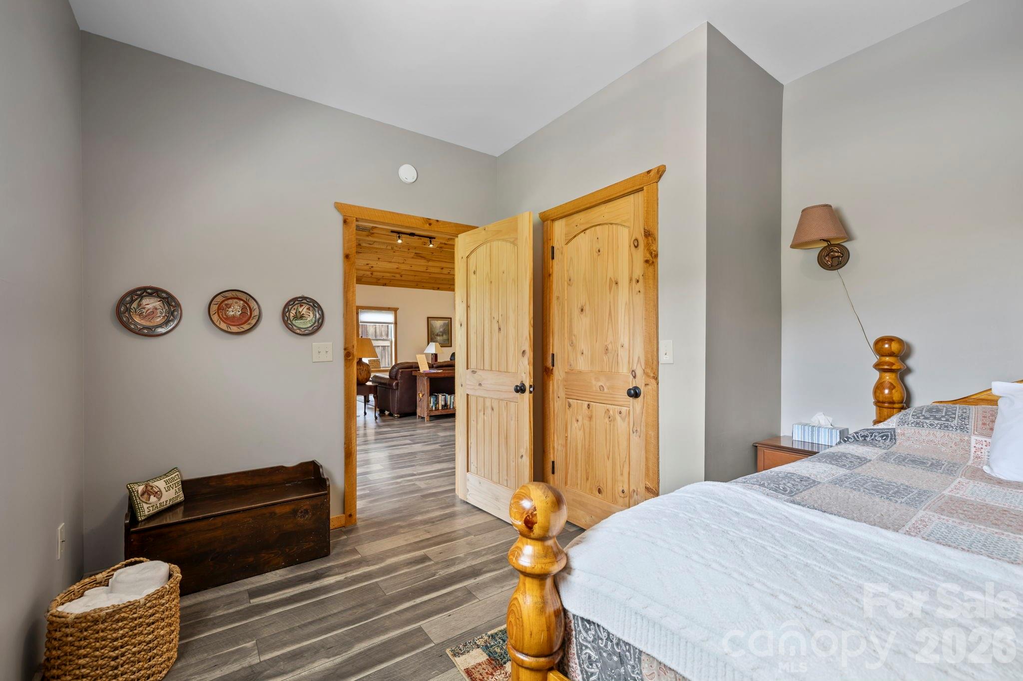 442 Blantyre Church Road — Horse Shoe