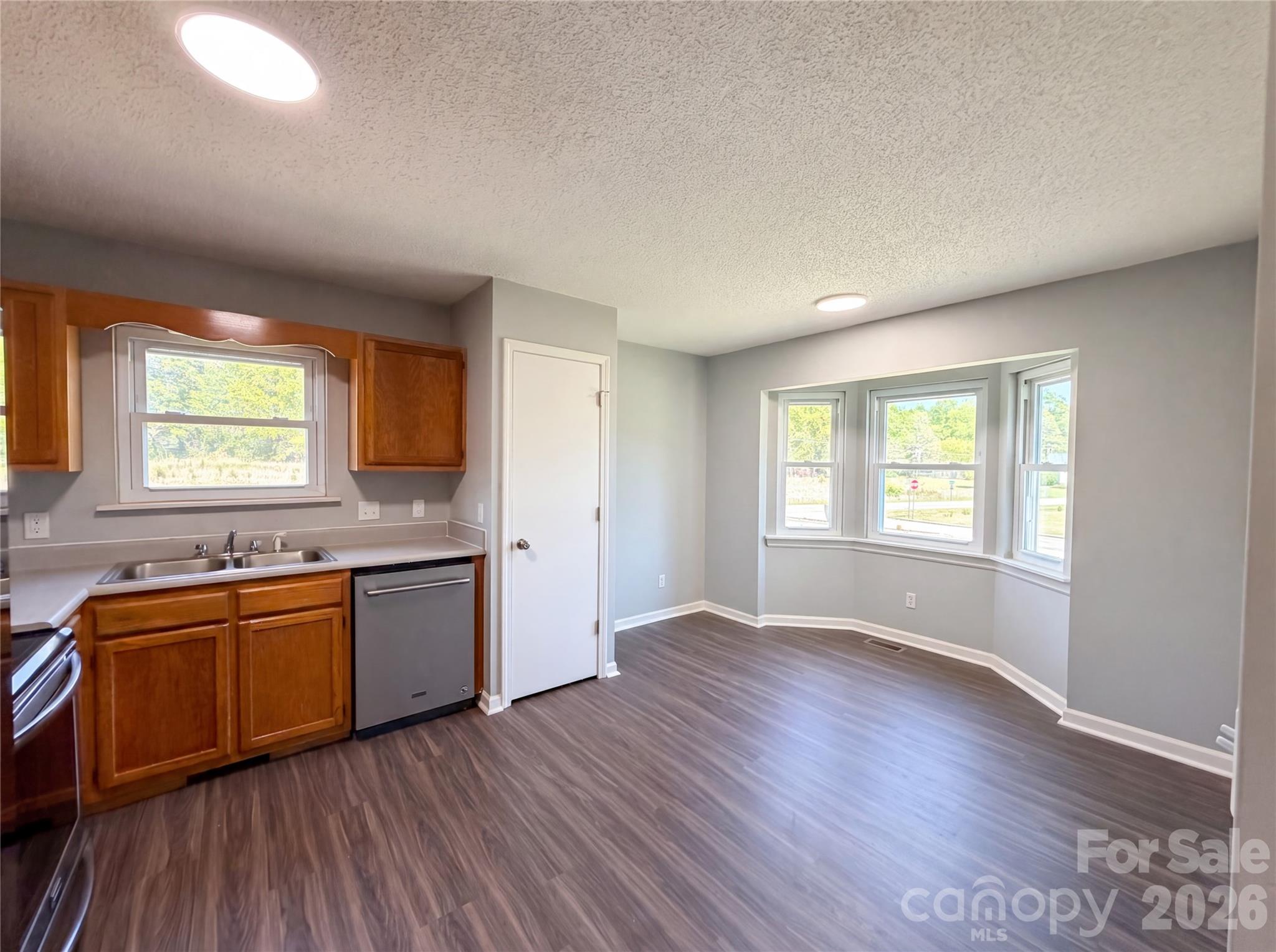 101 Forest Meadow Lane — Salisbury
